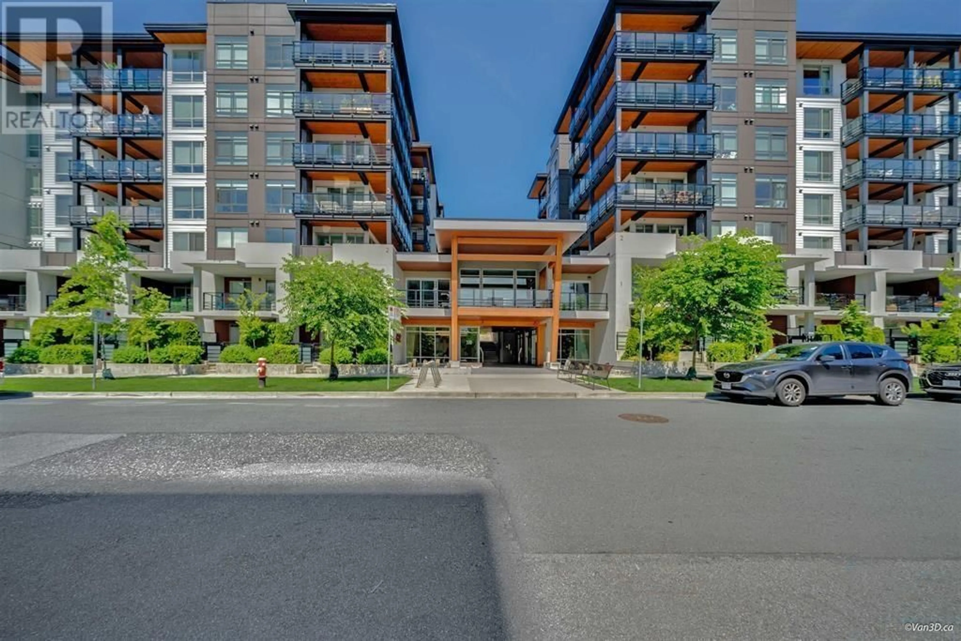 Unknown for 514 - 108 8TH STREET, North Vancouver British Columbia V7L0H1