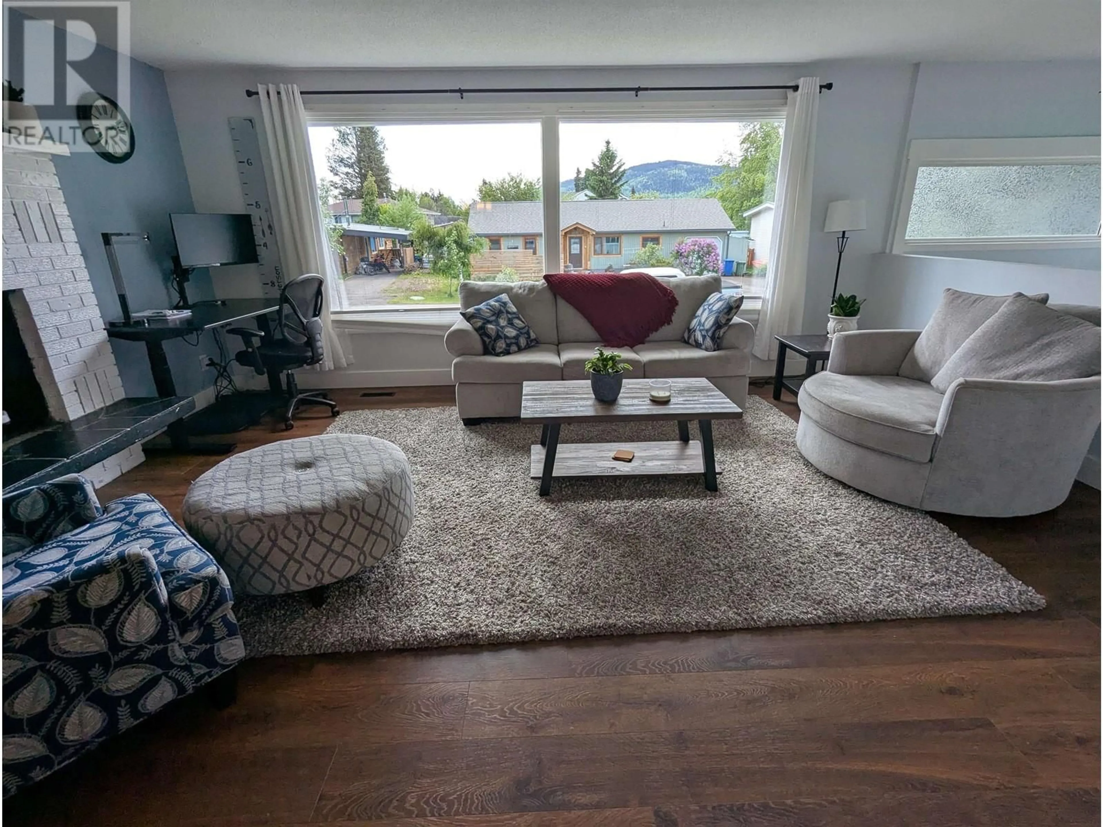 Living room with furniture, unknown for 1389 MORICE DRIVE, Smithers British Columbia V0J2N0