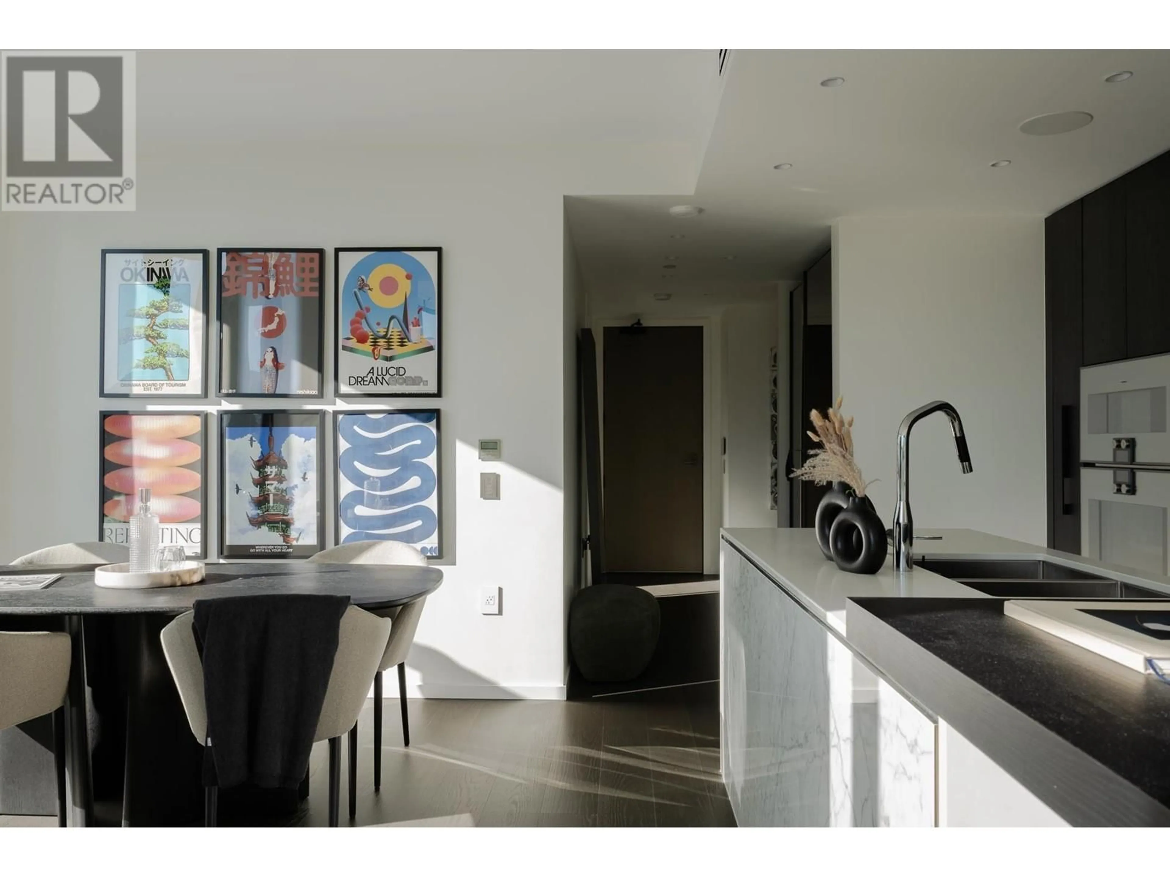 Contemporary kitchen, ceramic/tile floor for 406 - 1601 QUEBEC STREET, Vancouver British Columbia V6A0J9