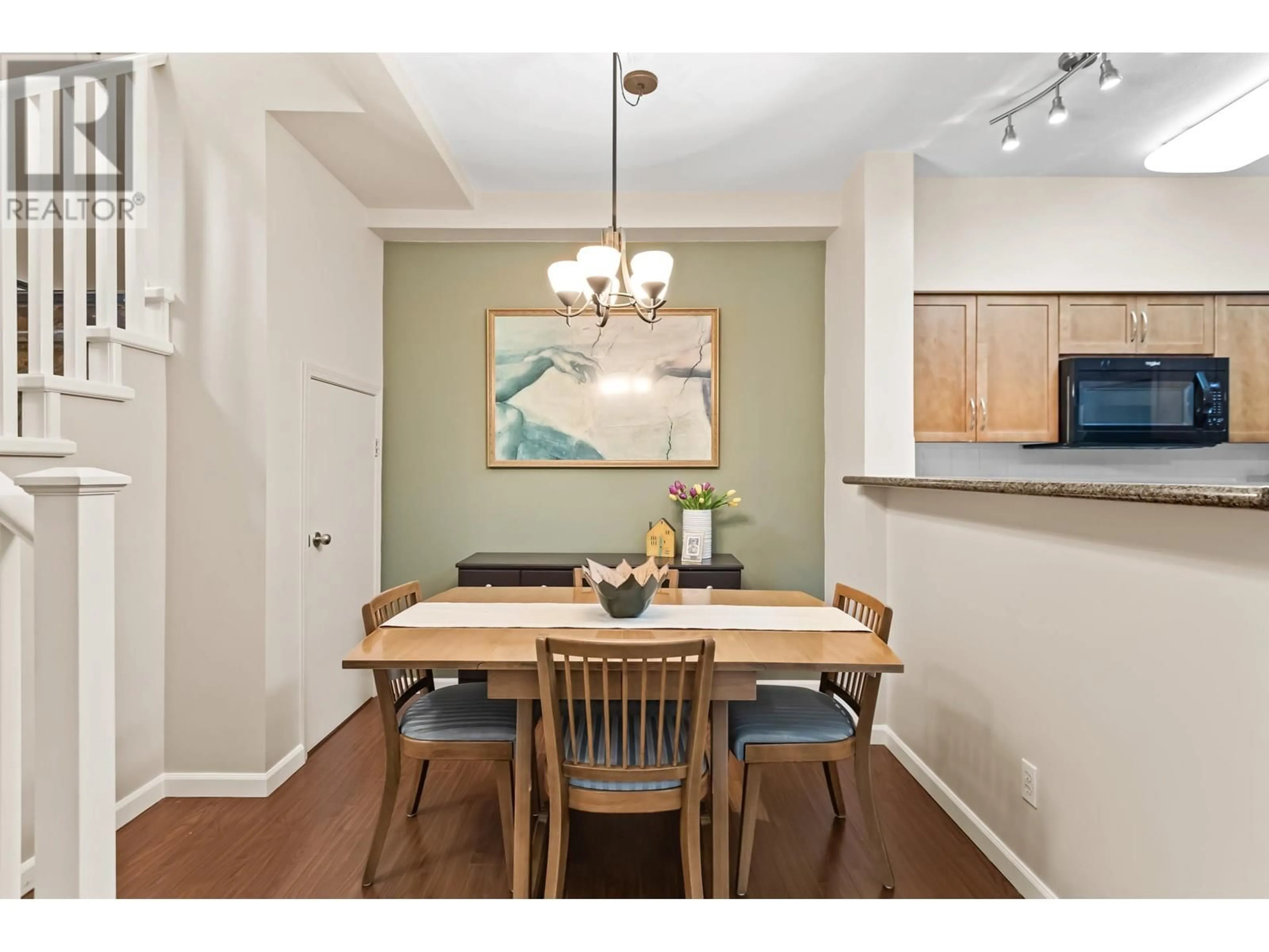 Dining room, wood/laminate floor for 68 - 15 FOREST PARK WAY, Port Moody British Columbia V3H5G7