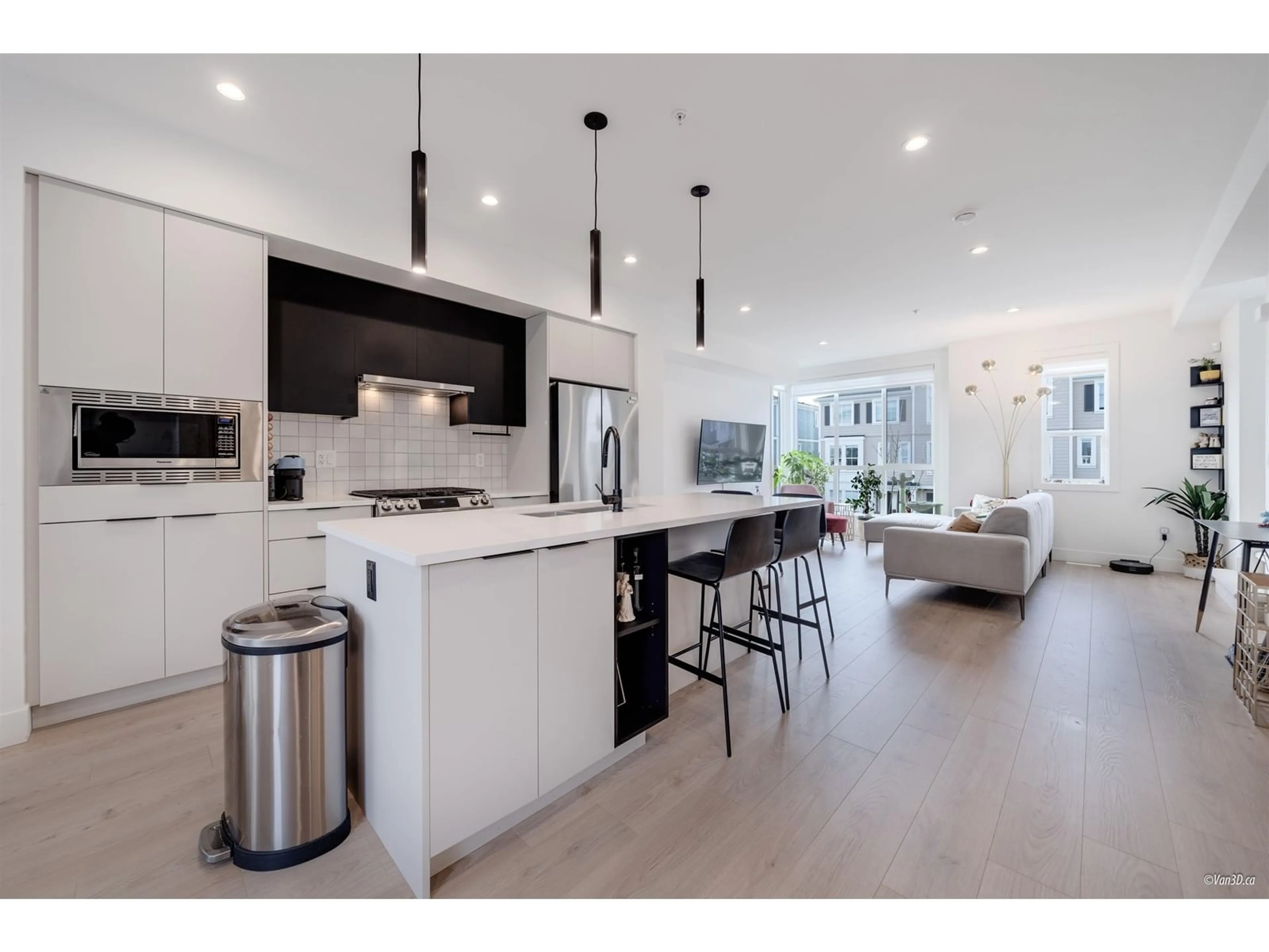 Open concept kitchen, unknown for 95 - 7670 207, Langley British Columbia V2Y3N7