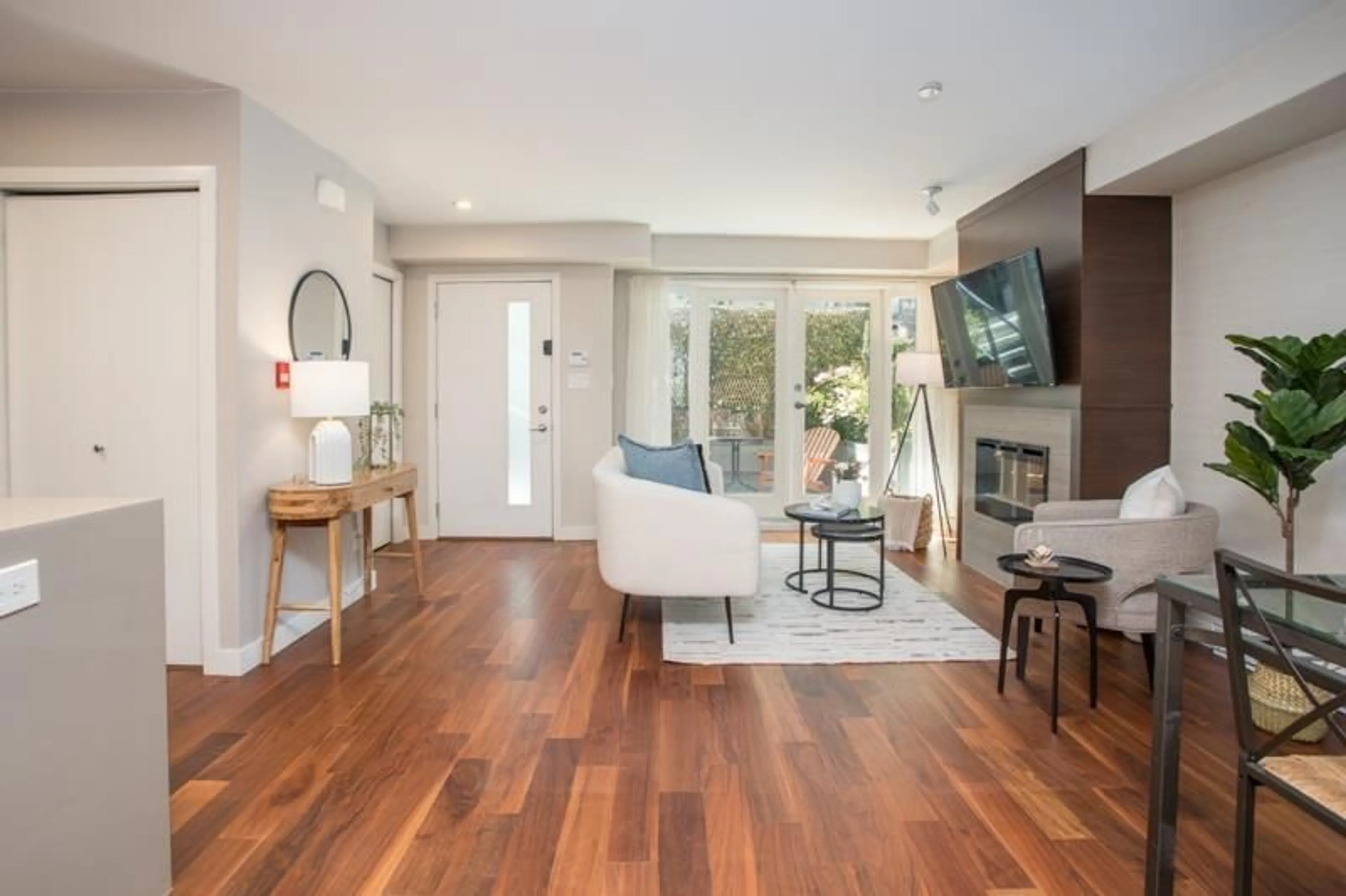 Unknown for 7 - 14820 BUENA VISTA, White Rock British Columbia V4B0B3