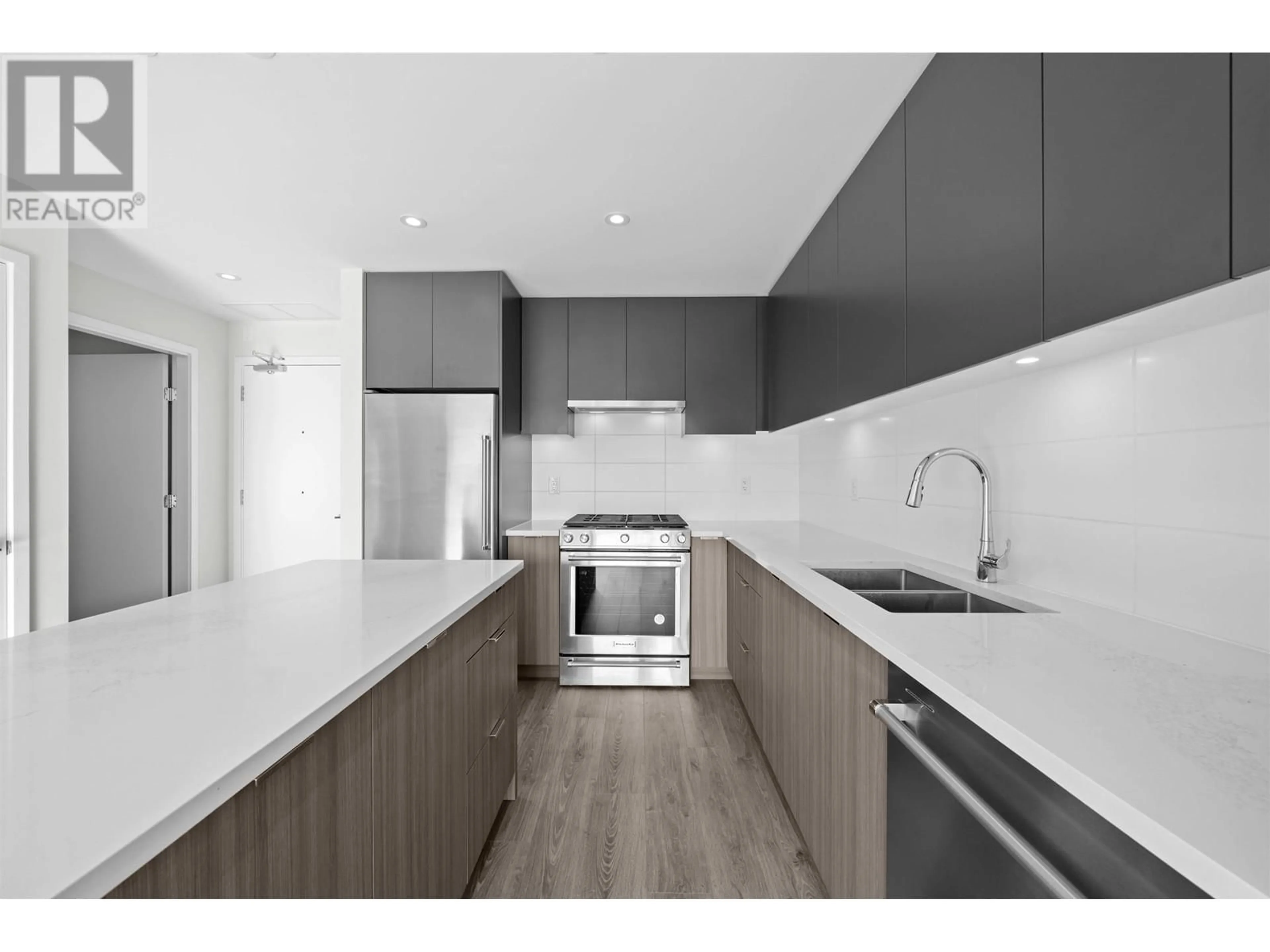 Standard kitchen, unknown for 312 - 3430 KENT AVENUE, Vancouver British Columbia V5S0G7