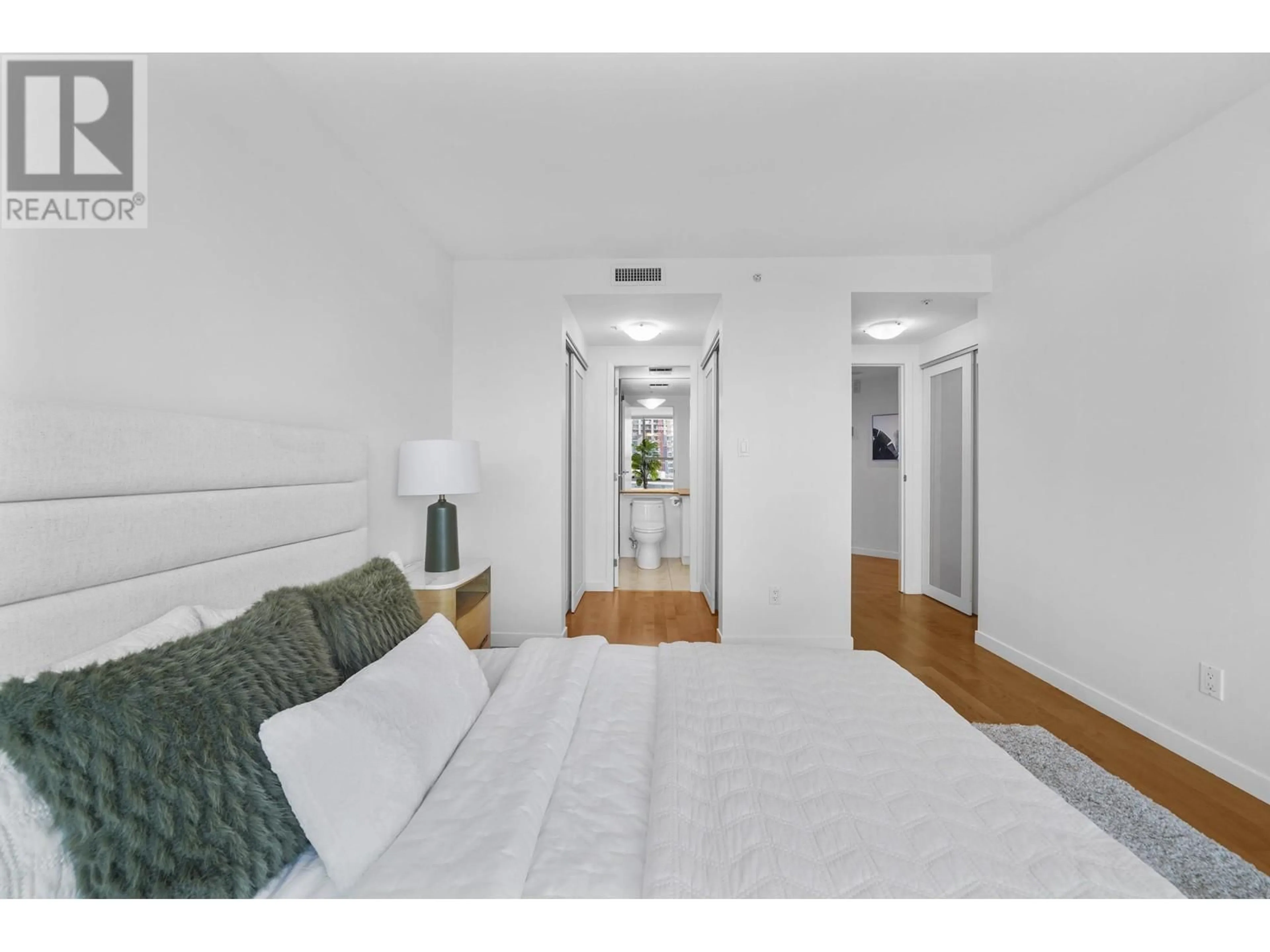 Unknown for 2201 - 1050 BURRARD STREET, Vancouver British Columbia V6Z2S3