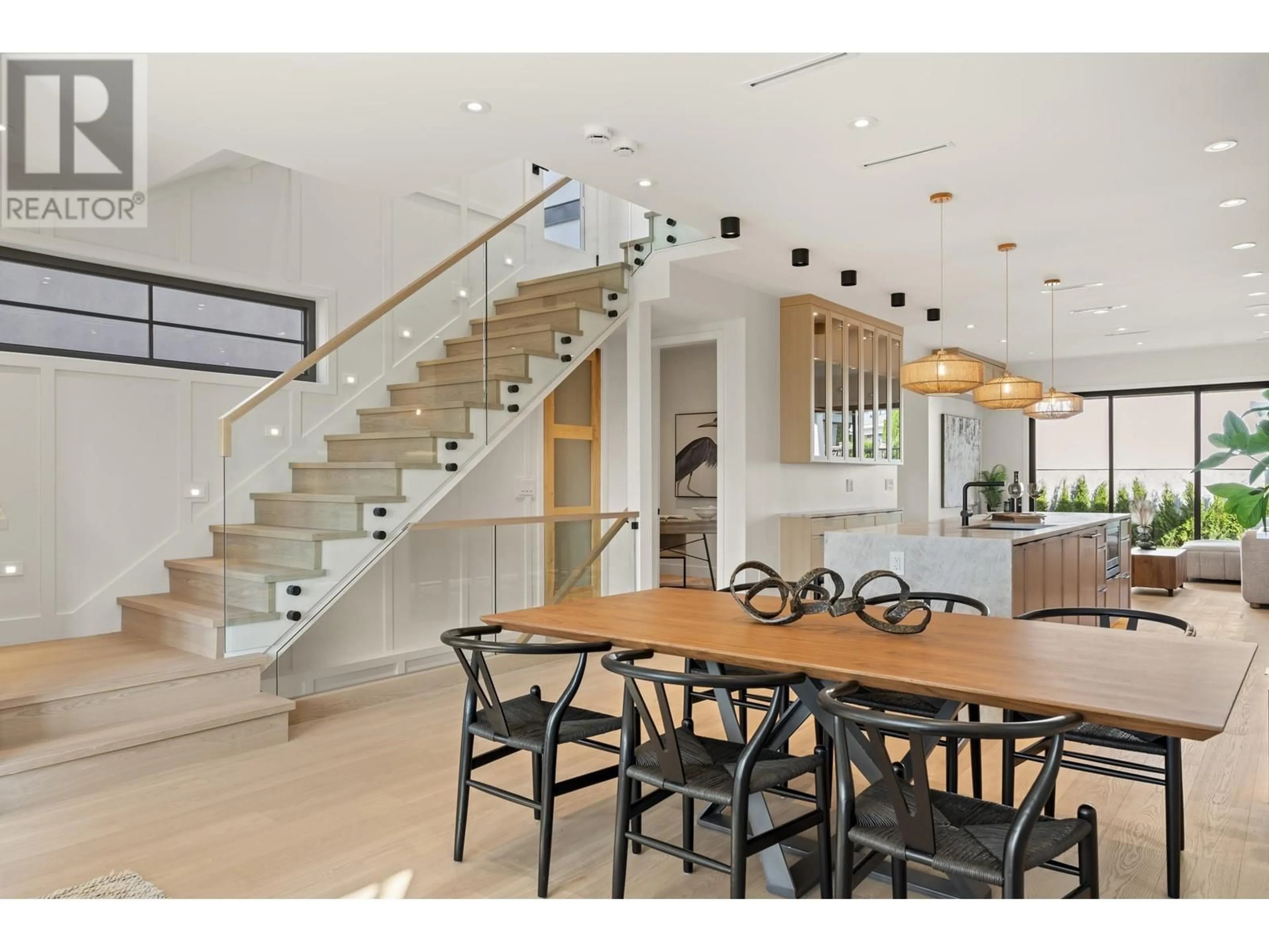 Open concept kitchen, unknown for 4830 BESSBOROUGH DRIVE, Burnaby British Columbia V5C1L1