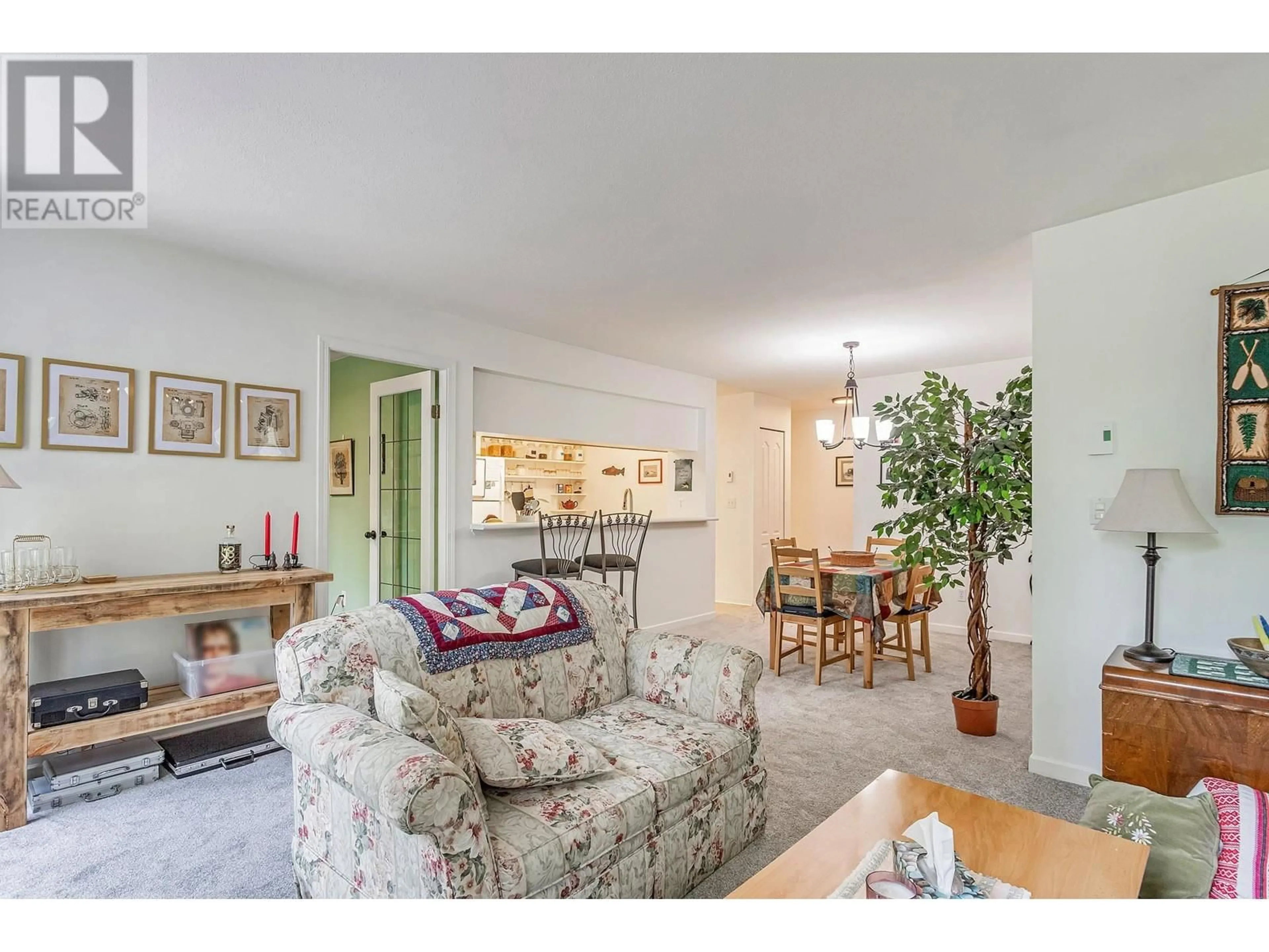 Living room with furniture, unknown for 58 - 206 LAVAL STREET, Coquitlam British Columbia V3K6X6