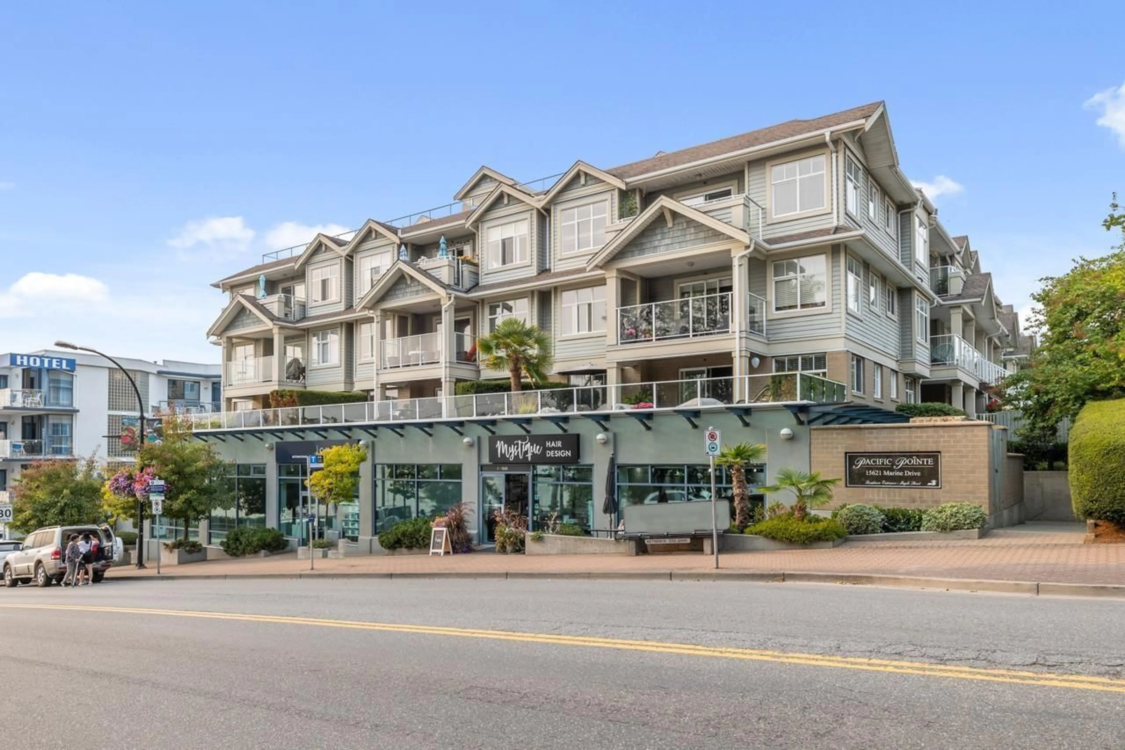 Unknown for 211 - 15621 MARINE, White Rock British Columbia V4B1E1