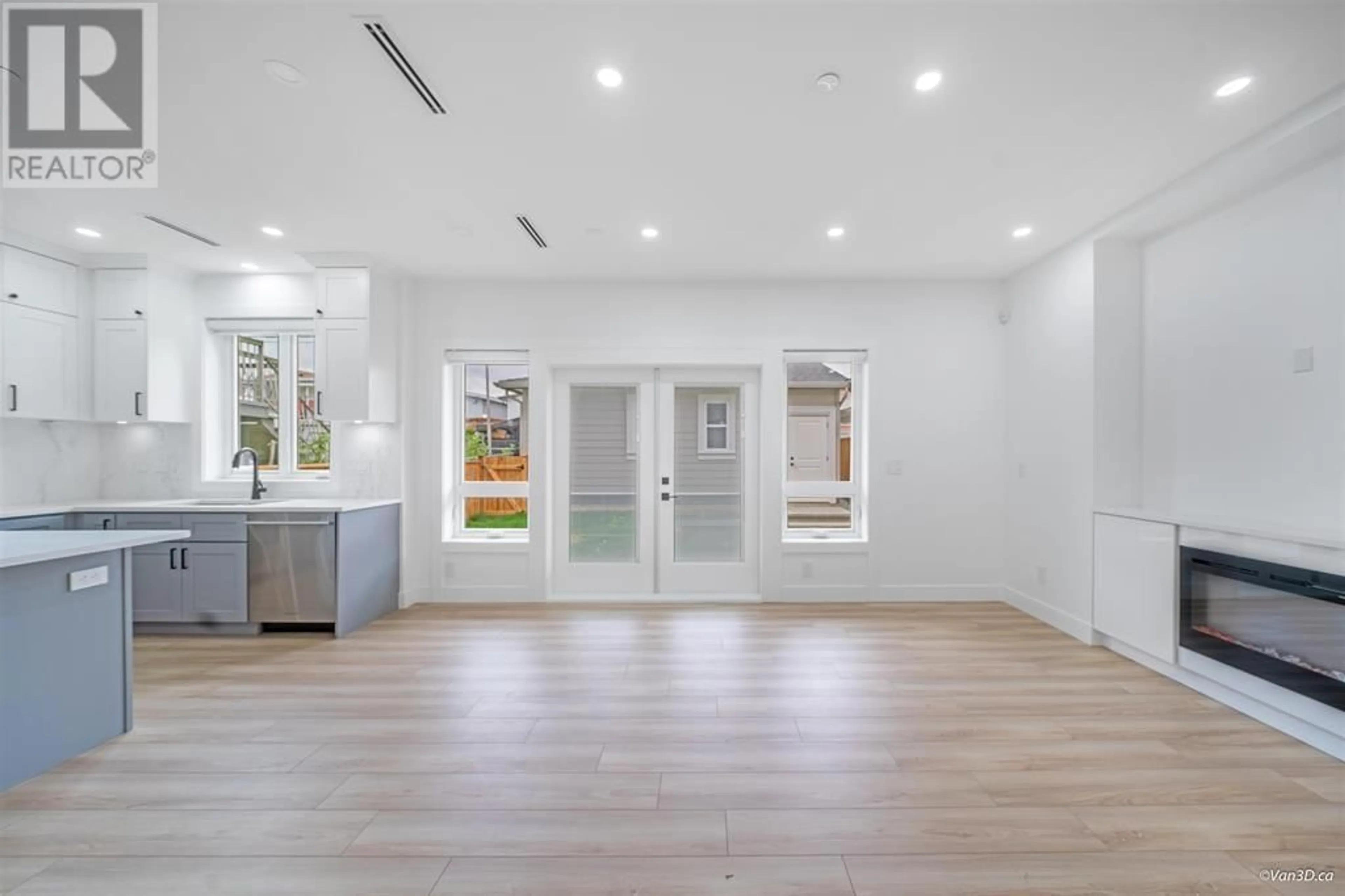Unknown for 6166 BEATRICE STREET, Vancouver British Columbia V5P3R2