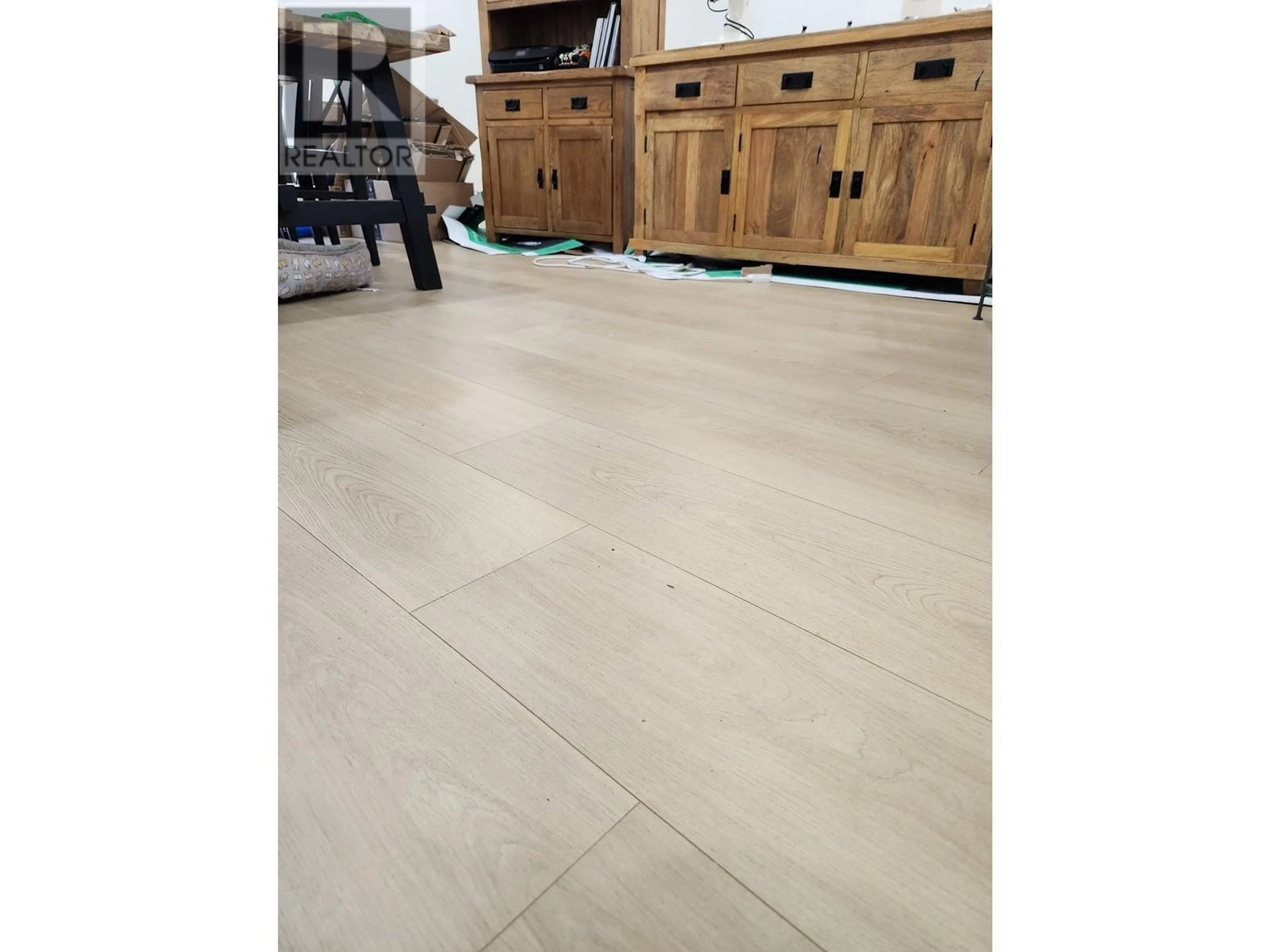Unknown for 325B EVERGREEN DRIVE, Port Moody British Columbia V3H1S1