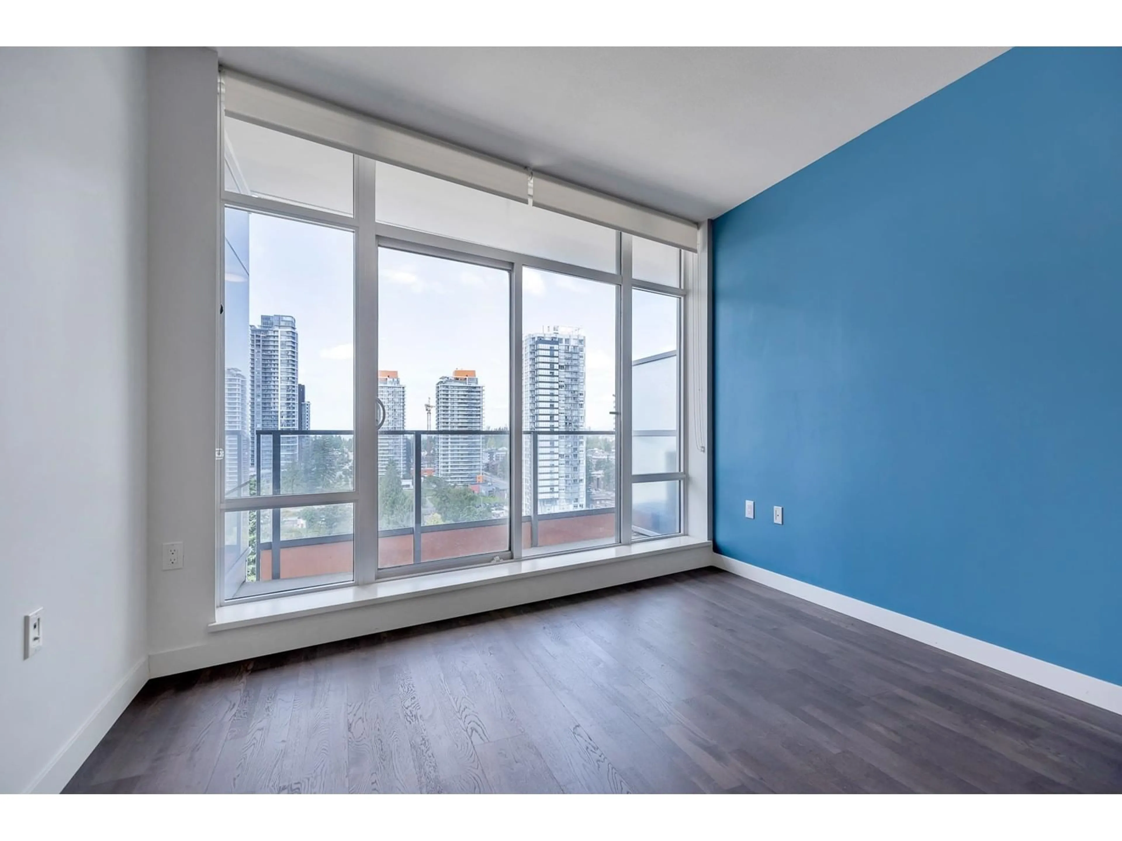 A pic of a room for 1607 - 13495 CENTRAL, Surrey British Columbia V3T0K2
