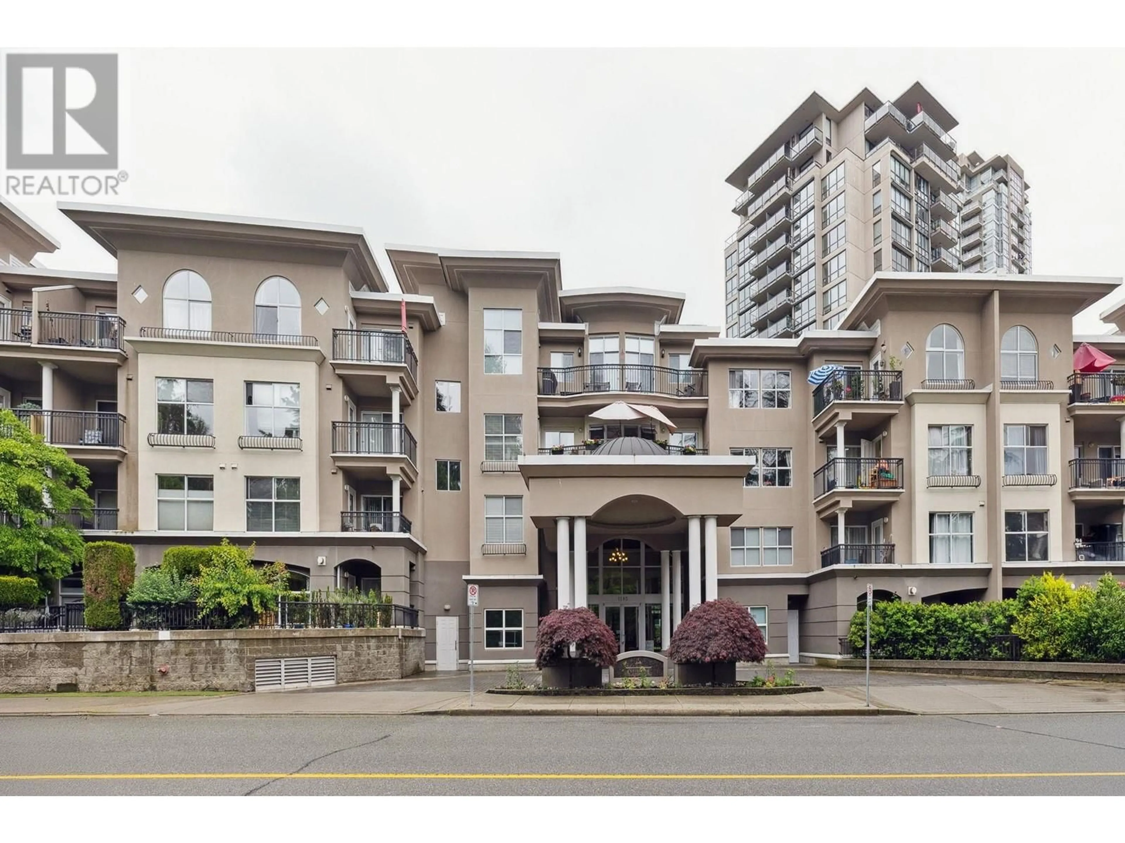 Indoor foyer for 128 - 1185 PACIFIC STREET, Coquitlam British Columbia V3B7Z2