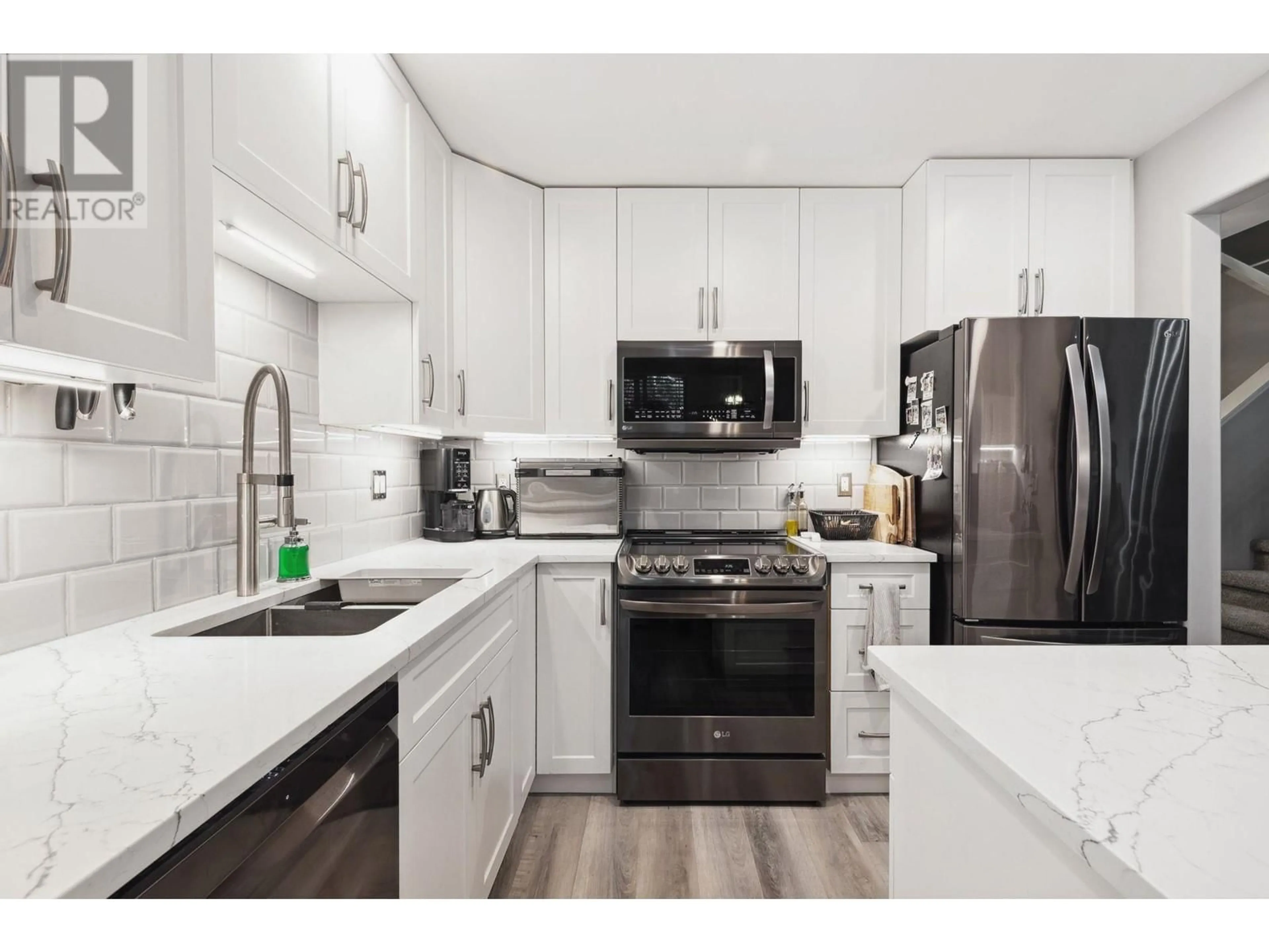 Open concept kitchen, unknown for 128 - 1185 PACIFIC STREET, Coquitlam British Columbia V3B7Z2