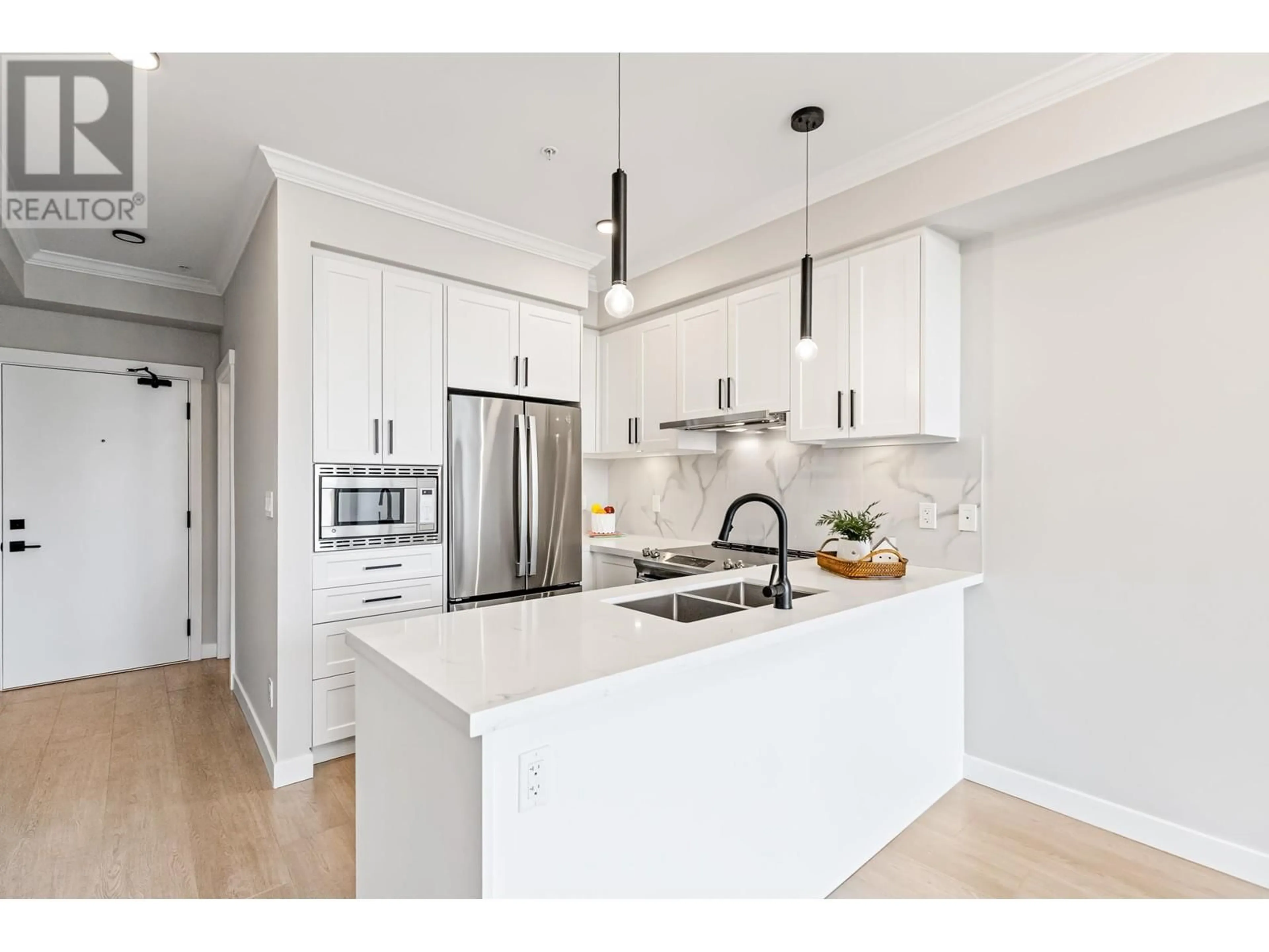 Open concept kitchen, unknown for 510 - 12109 223 STREET, Maple Ridge British Columbia V2X5Y6