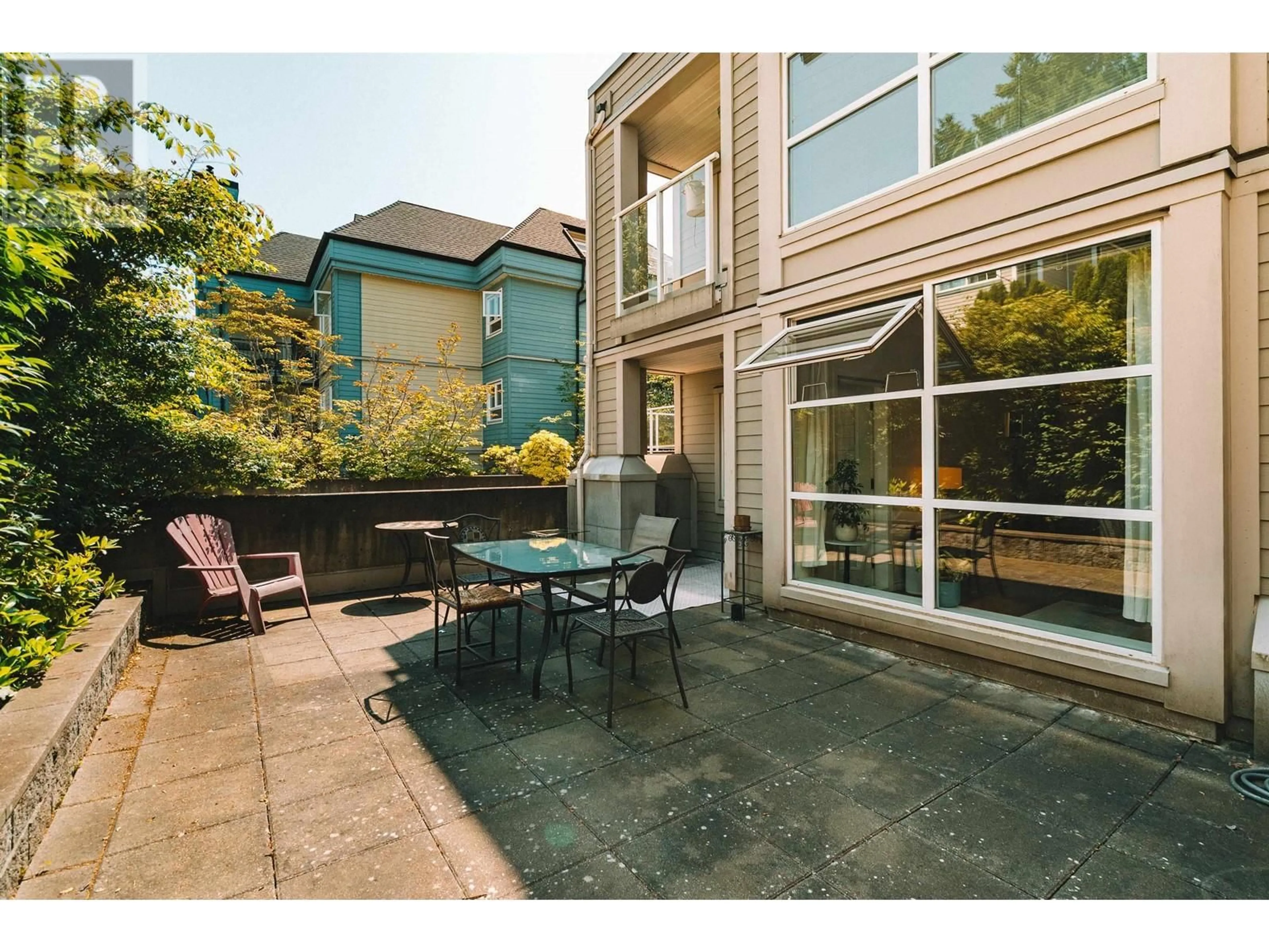 Patio, street for 106 - 3168 LAUREL STREET, Vancouver British Columbia V5Z3T8