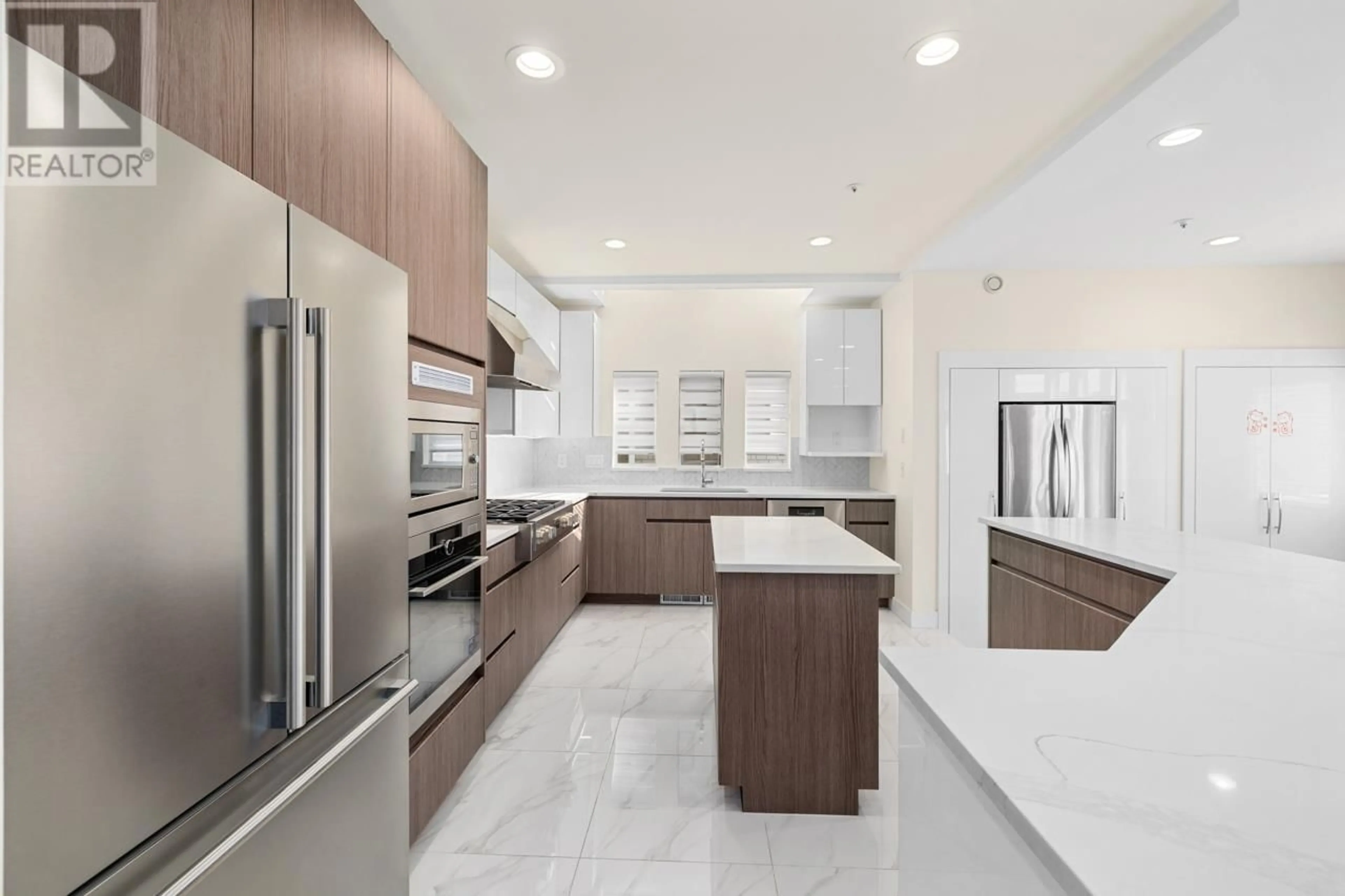 Contemporary kitchen, ceramic/tile floor for 6823 KILLARNEY STREET, Vancouver British Columbia V5S2Y2