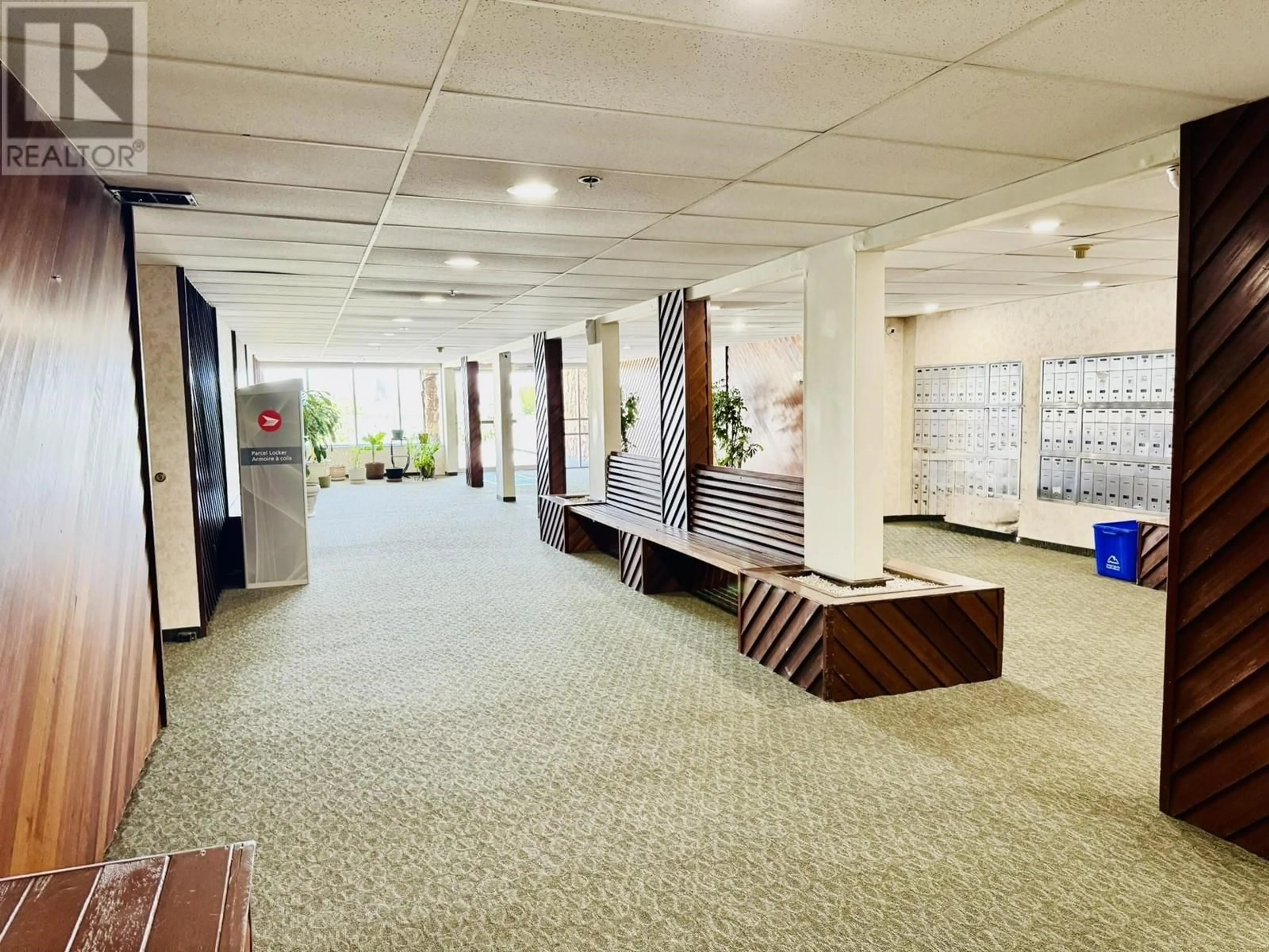 Indoor foyer for 108 - 9151 NO. 5 ROAD, Richmond British Columbia V7A4T9