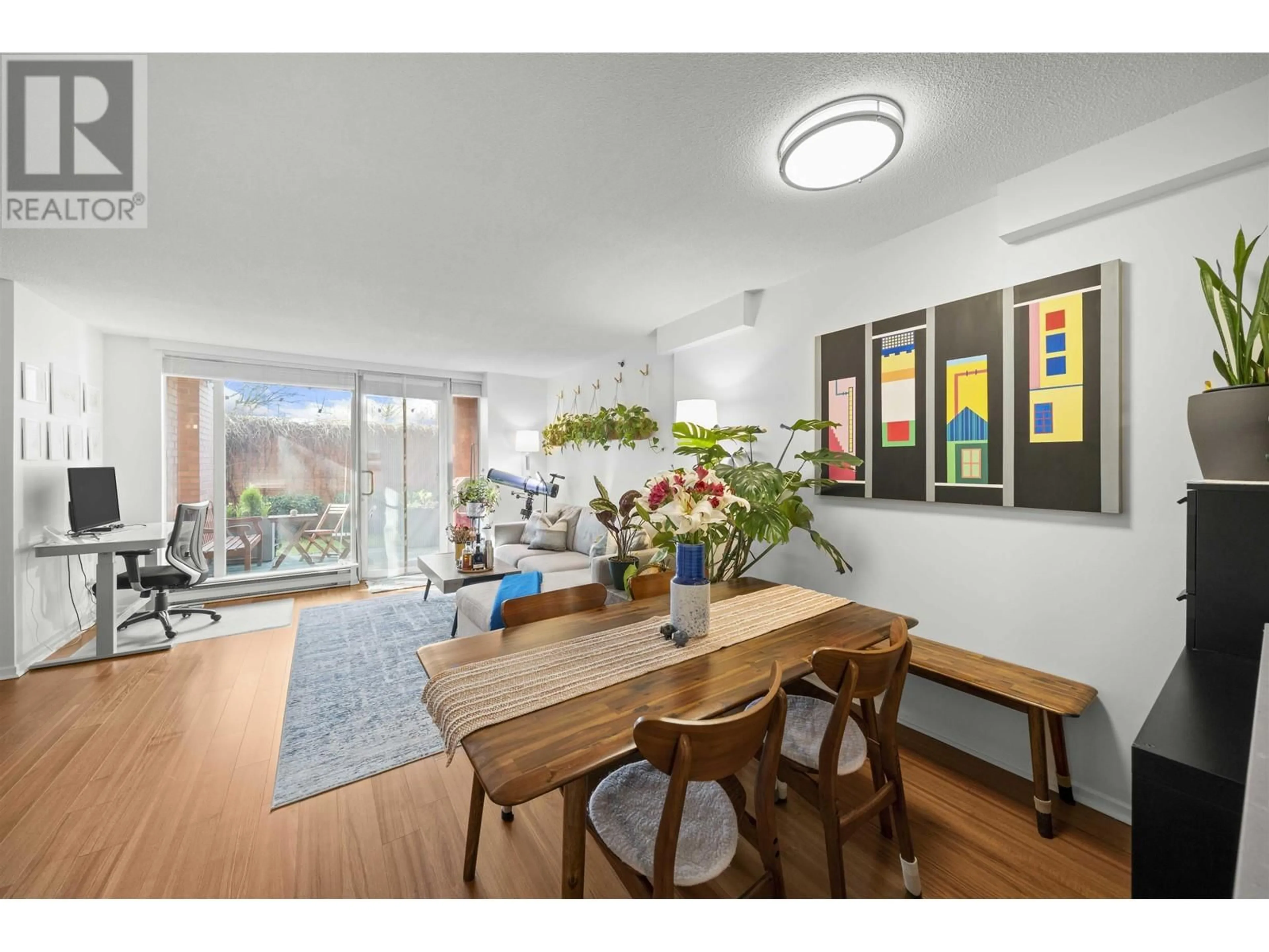Dining room, wood/laminate floor for 106 - 503 16TH AVENUE, Vancouver British Columbia V5Z4N3