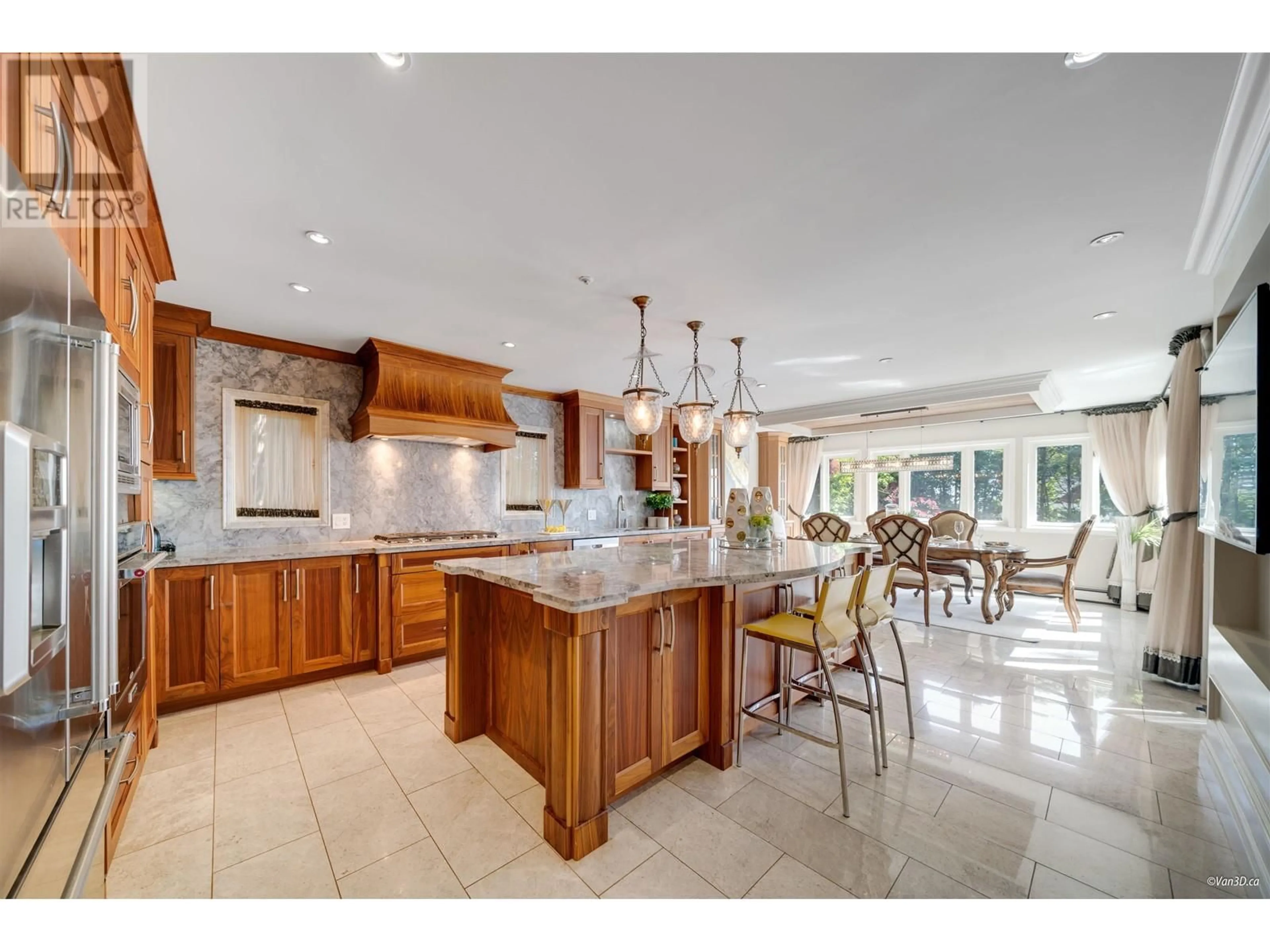 Open concept kitchen, ceramic/tile floor for 3982 35TH AVENUE, Vancouver British Columbia V6N2P2