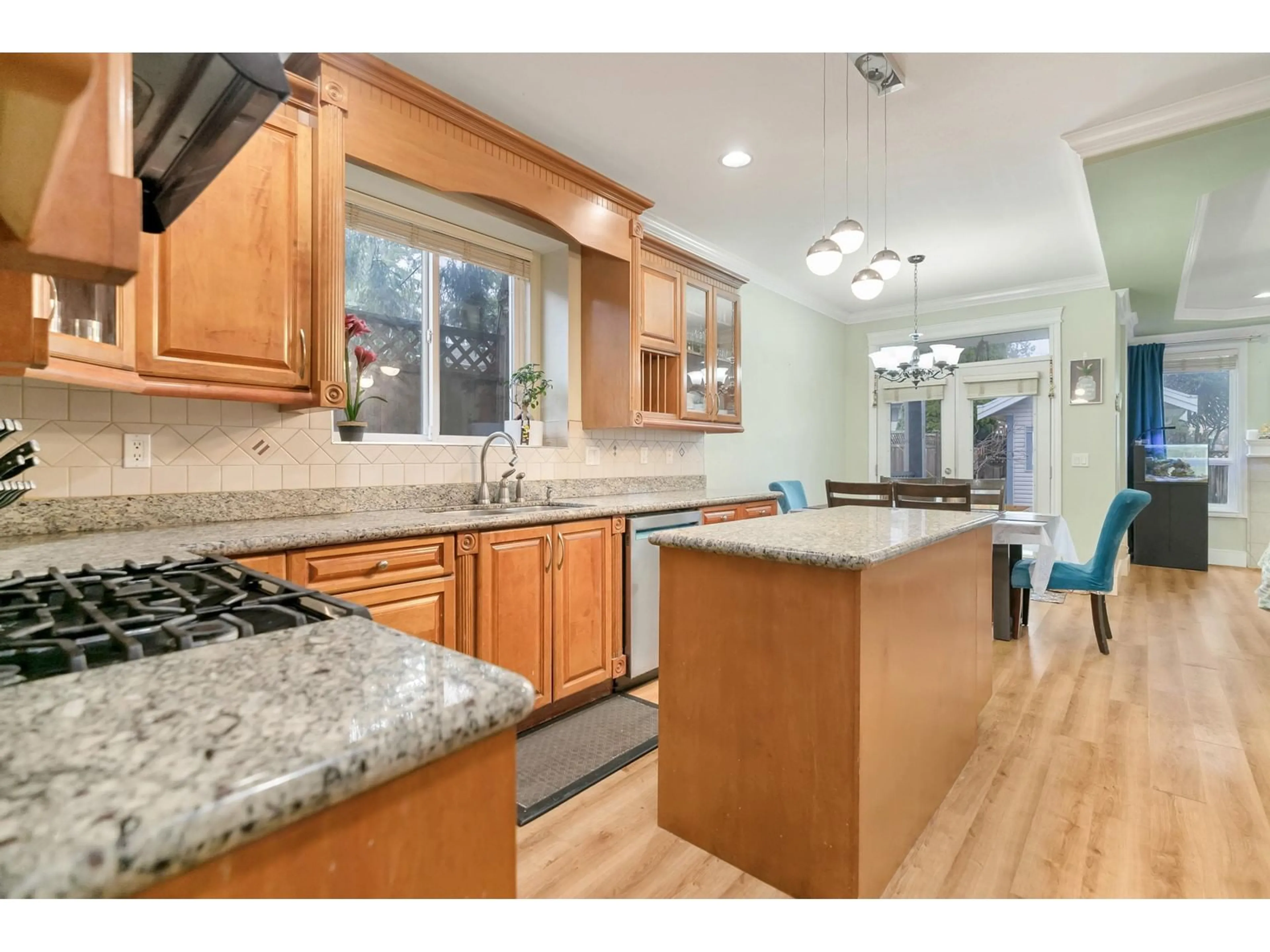 Open concept kitchen, unknown for 7750 118, Delta British Columbia V4C6G8