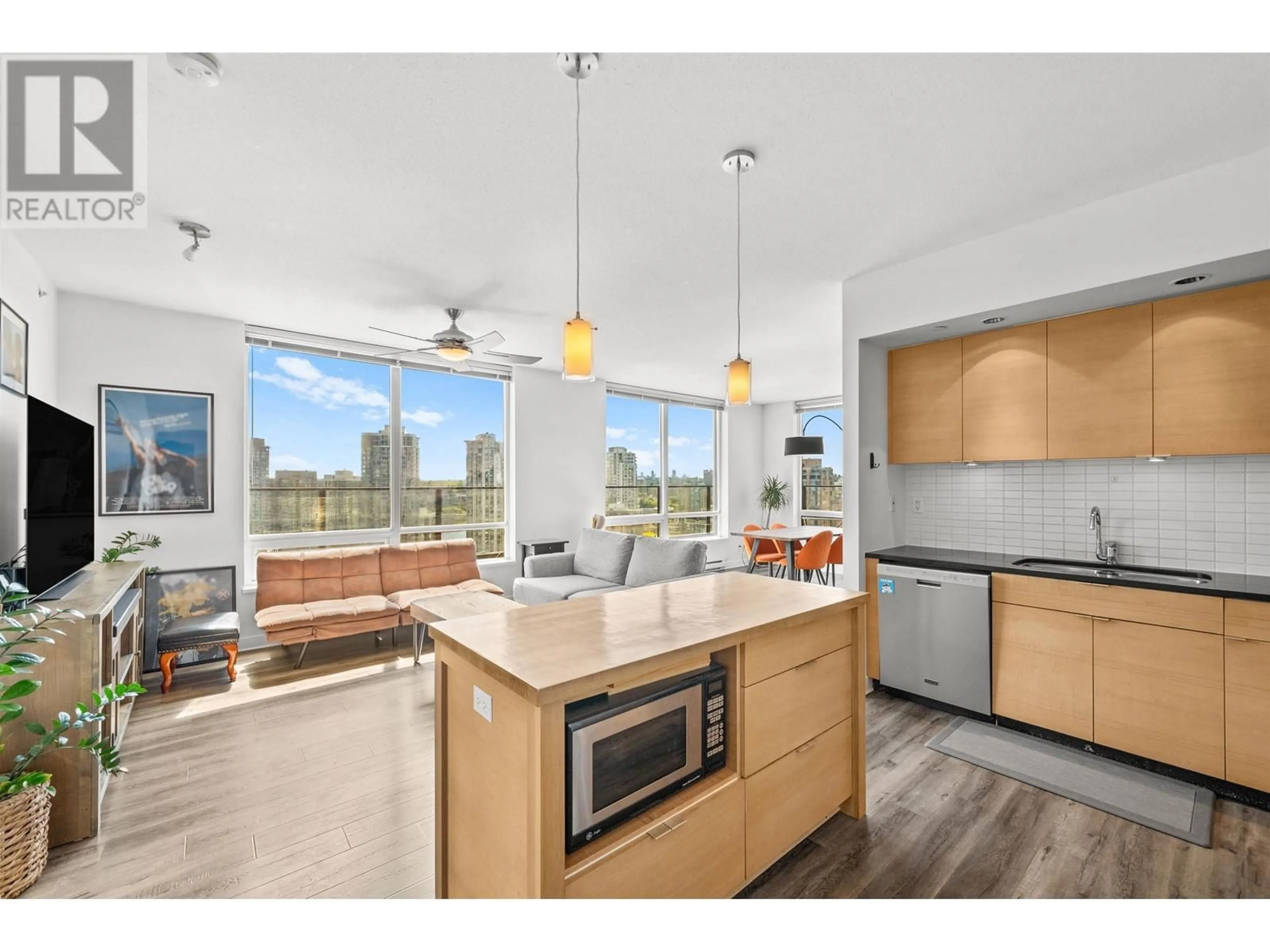 Open concept kitchen, unknown for 1902 - 1055 HOMER STREET, Vancouver British Columbia V6B1G3