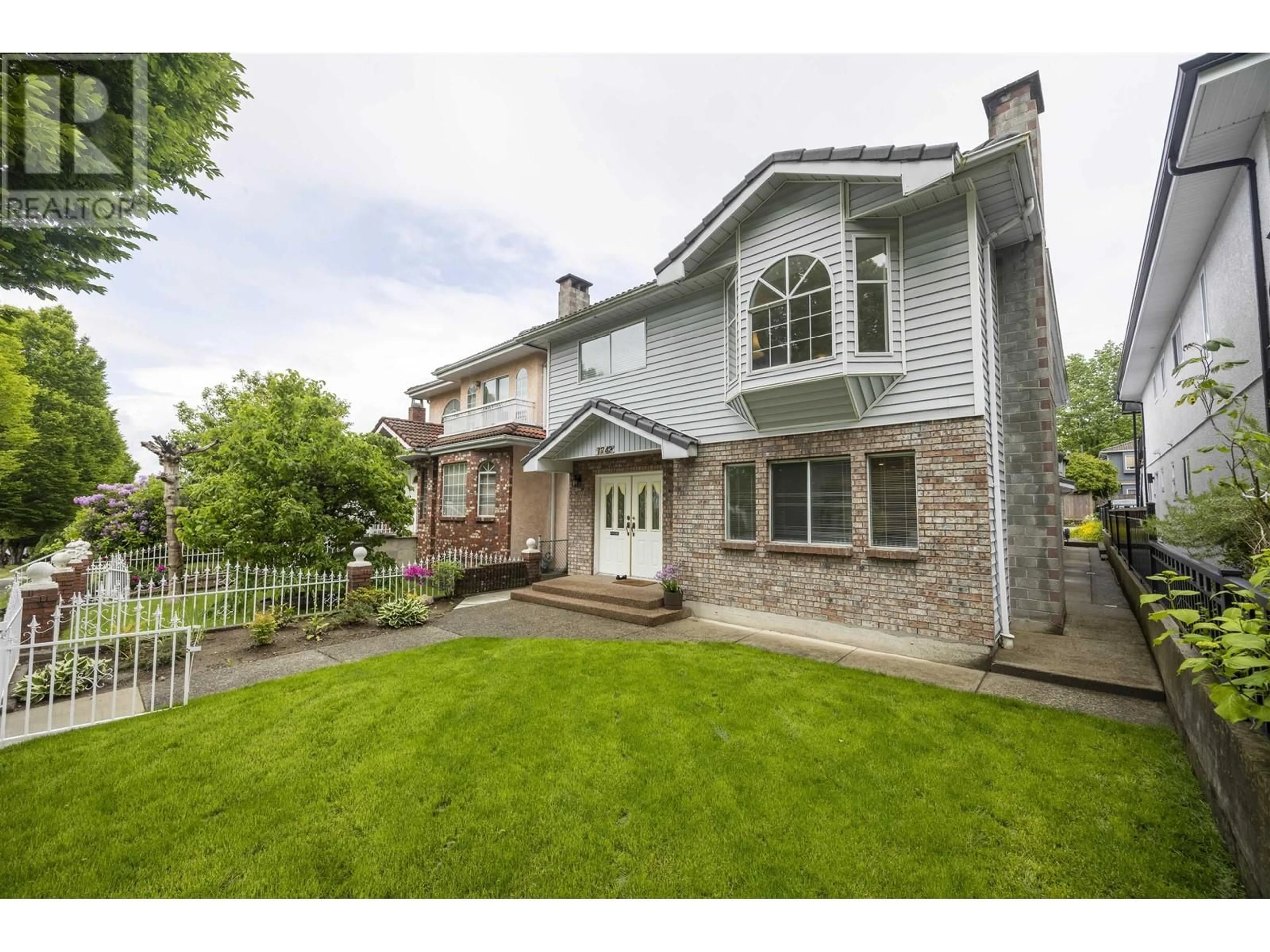 Unknown for 1242 RENFREW STREET, Vancouver British Columbia V5K4B9