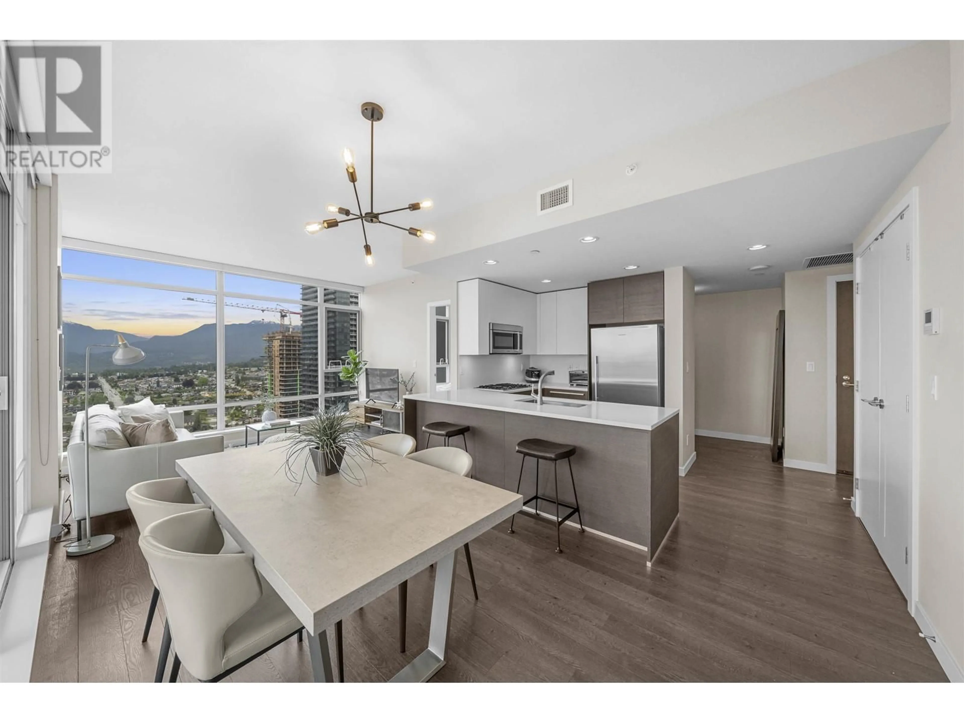 Open concept kitchen, unknown for 3503 - 4485 SKYLINE DRIVE, Burnaby British Columbia V5C0J2