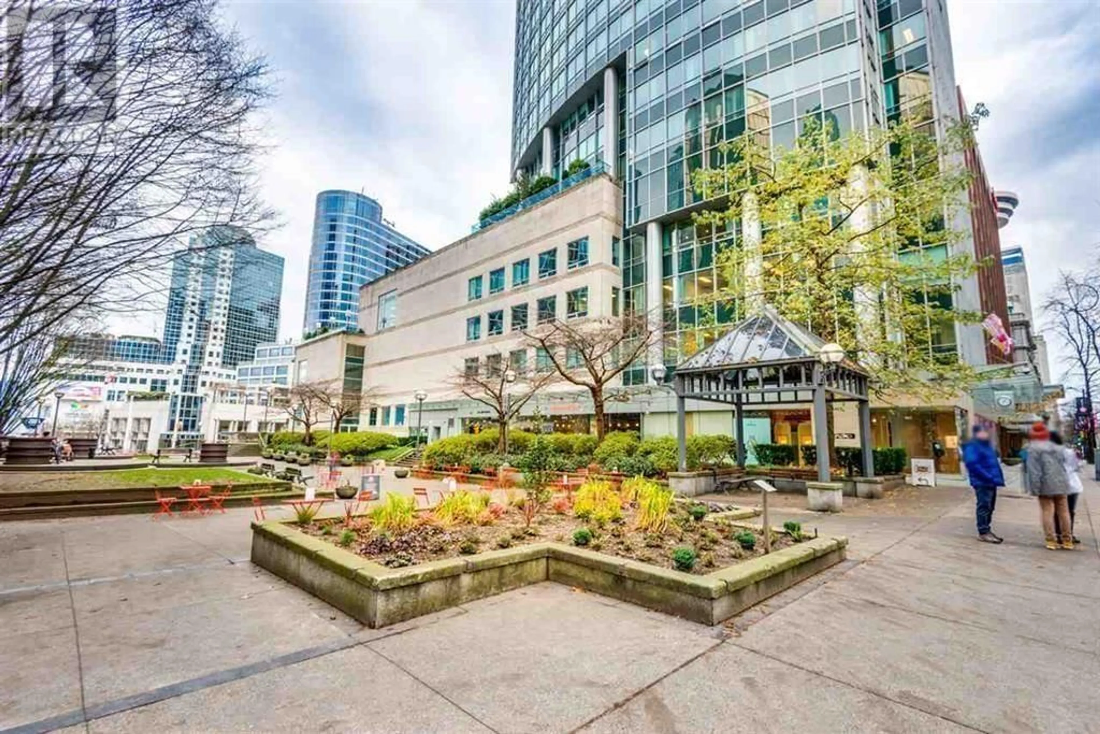 Patio, street for 2004 - 837 HASTINGS STREET, Vancouver British Columbia V6C3N7