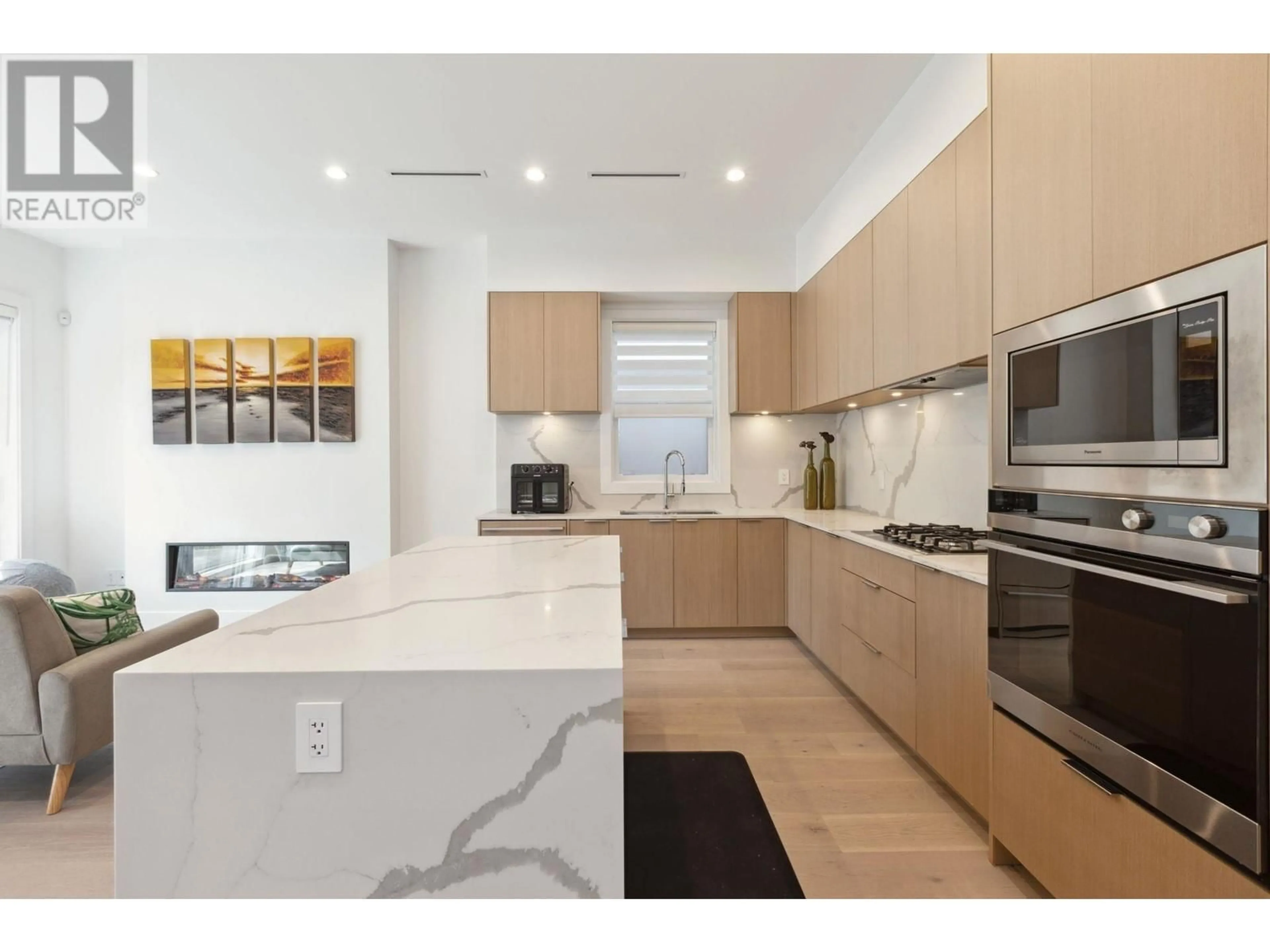 Open concept kitchen, unknown for 7855 ONTARIO STREET, Vancouver British Columbia V5X3C8