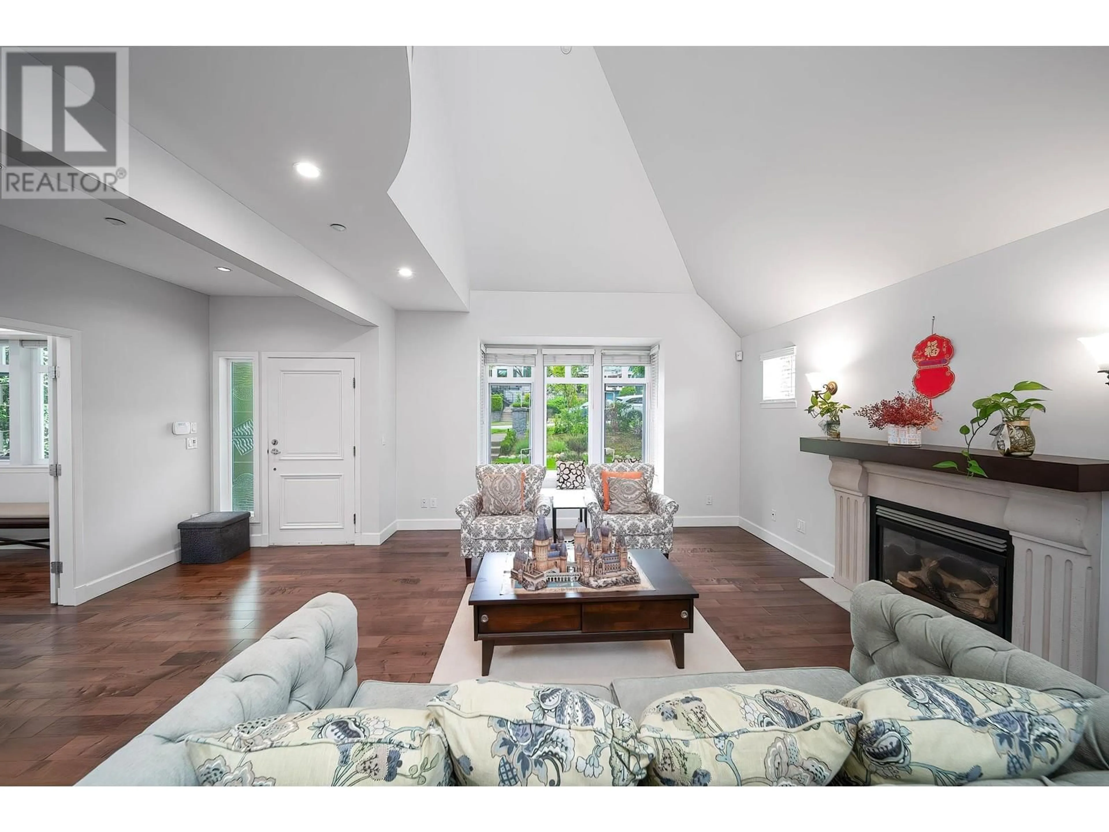 Living room with furniture, unknown for 2716 37TH AVENUE, Vancouver British Columbia V6N2T6