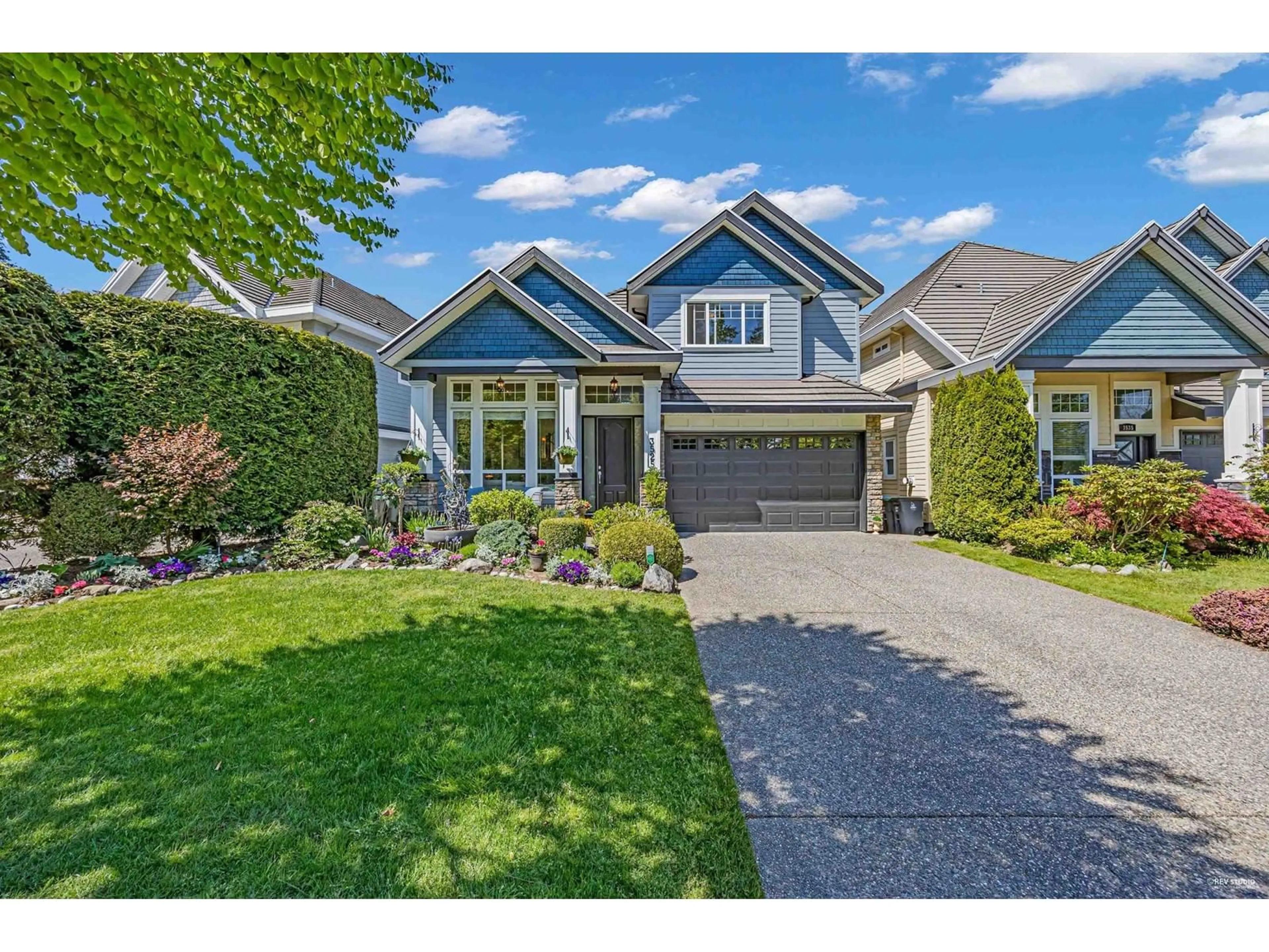 Home with vinyl exterior material, street for 3525 ROSEMARY HEIGHTS, Surrey British Columbia V3Z4C7
