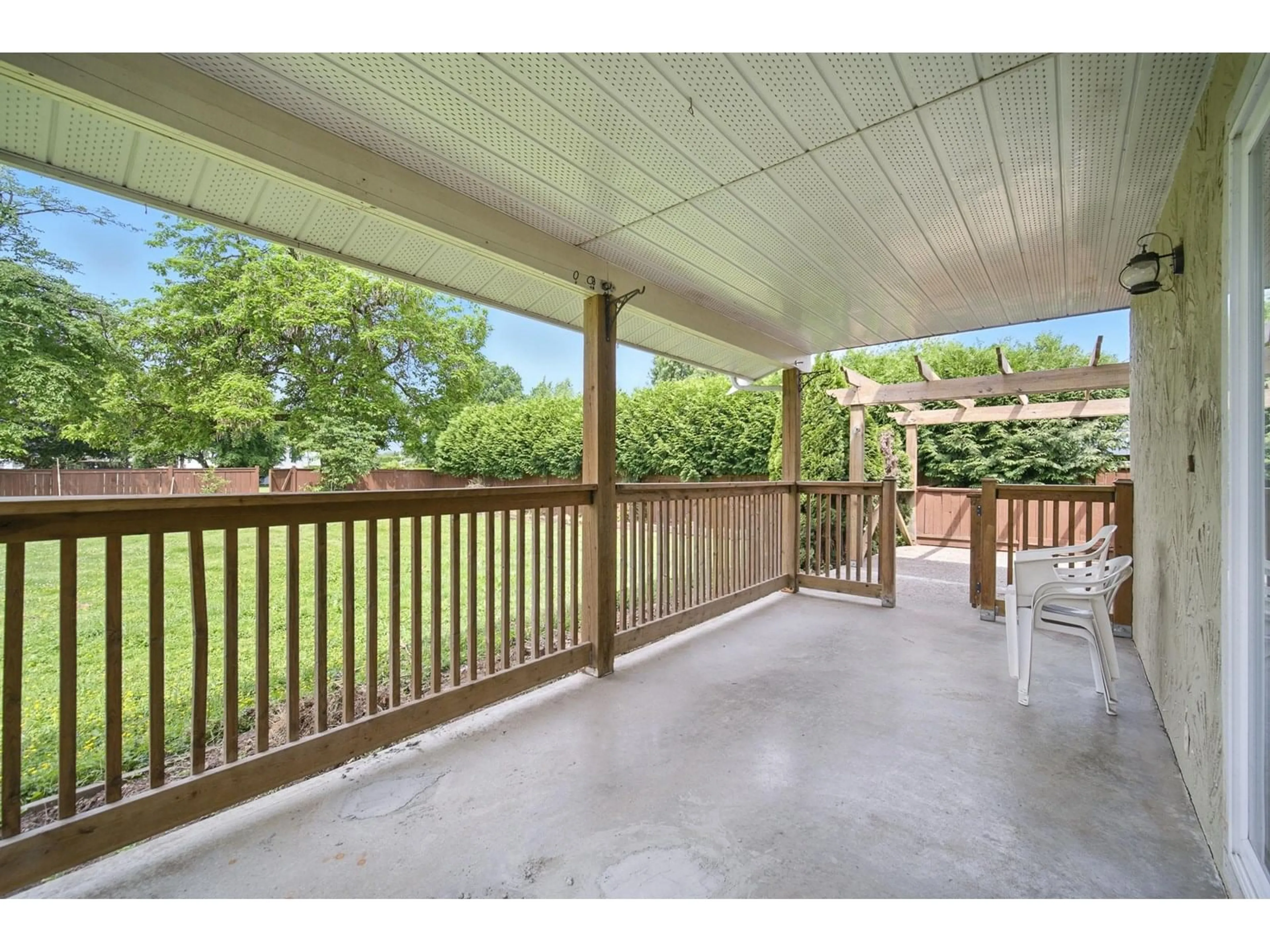 Patio, water/lake/river/ocean view for 10065 DUBLIN DRIVE, Chilliwack British Columbia V2P3R1