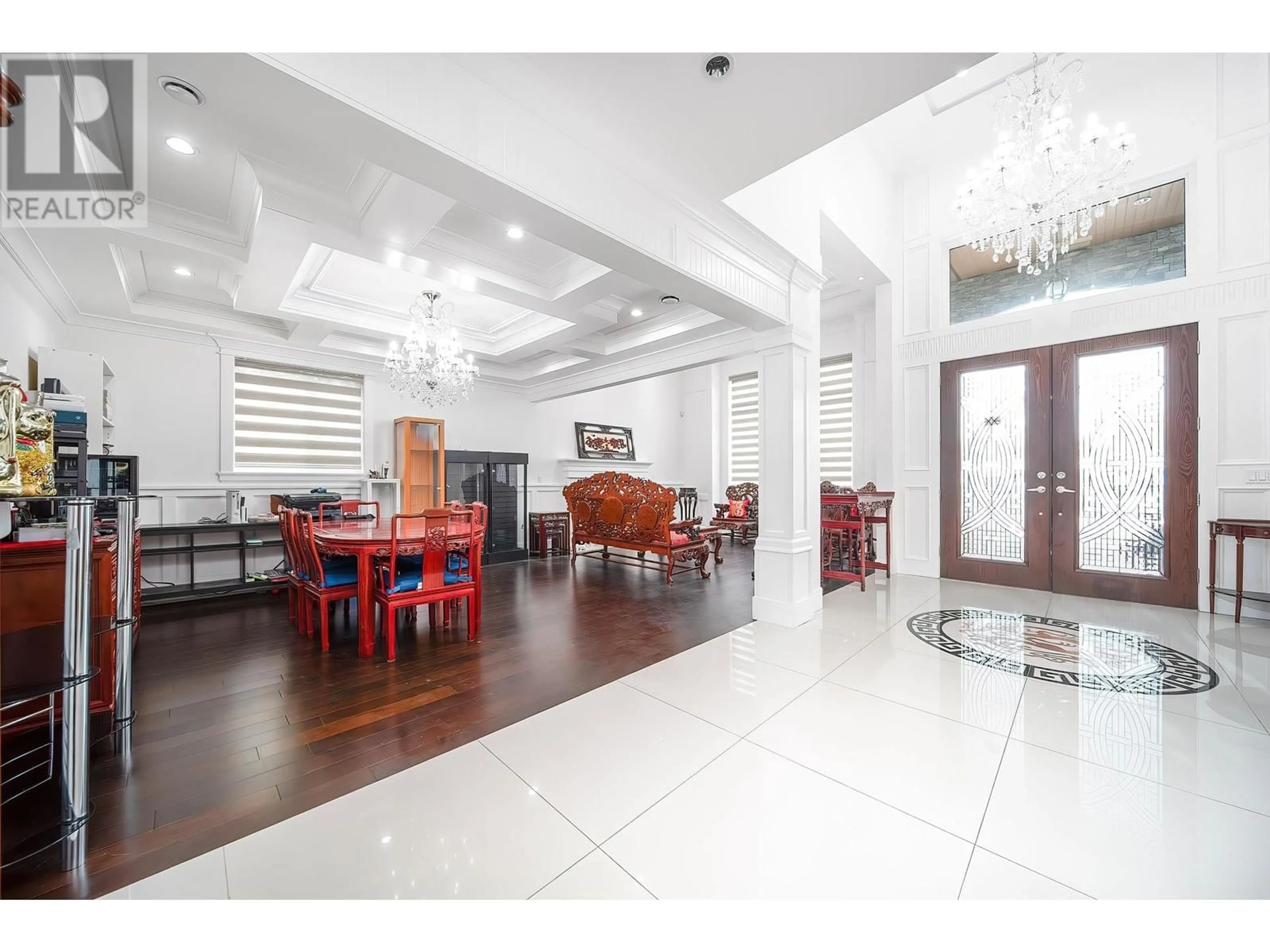 Lobby for 8600 LESLIE ROAD, Richmond British Columbia V6X2V7