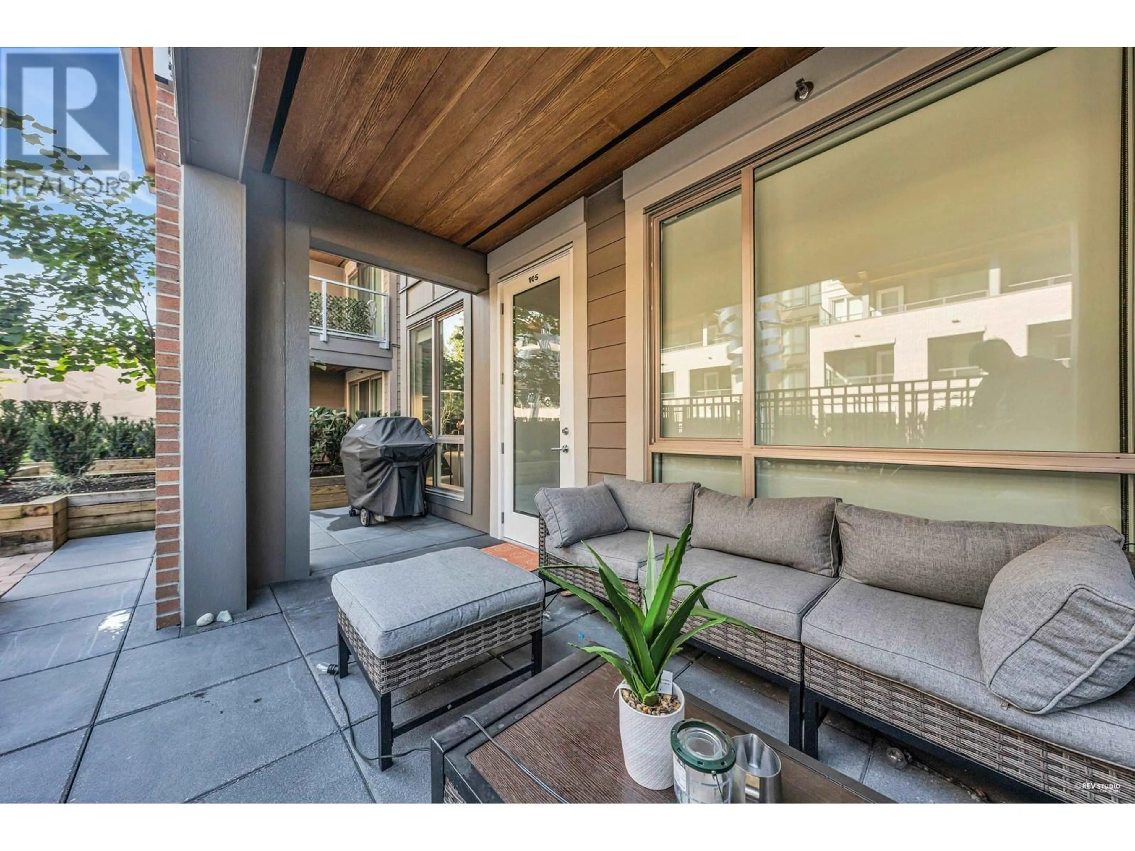 Patio, street for 105 - 7133 14TH AVENUE, Burnaby British Columbia V3N0H5