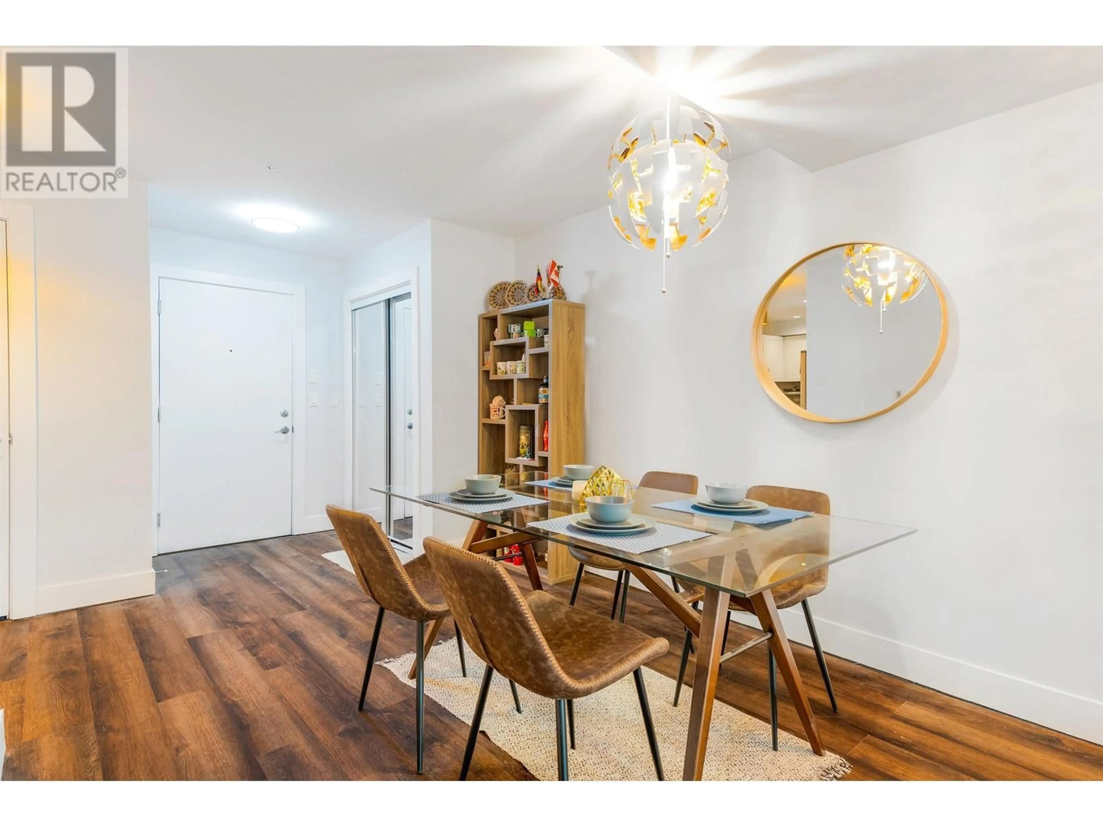 Dining room, wood/laminate floor for 104 - 1990 WESTMINSTER AVENUE, Port Coquitlam British Columbia V3B1E8