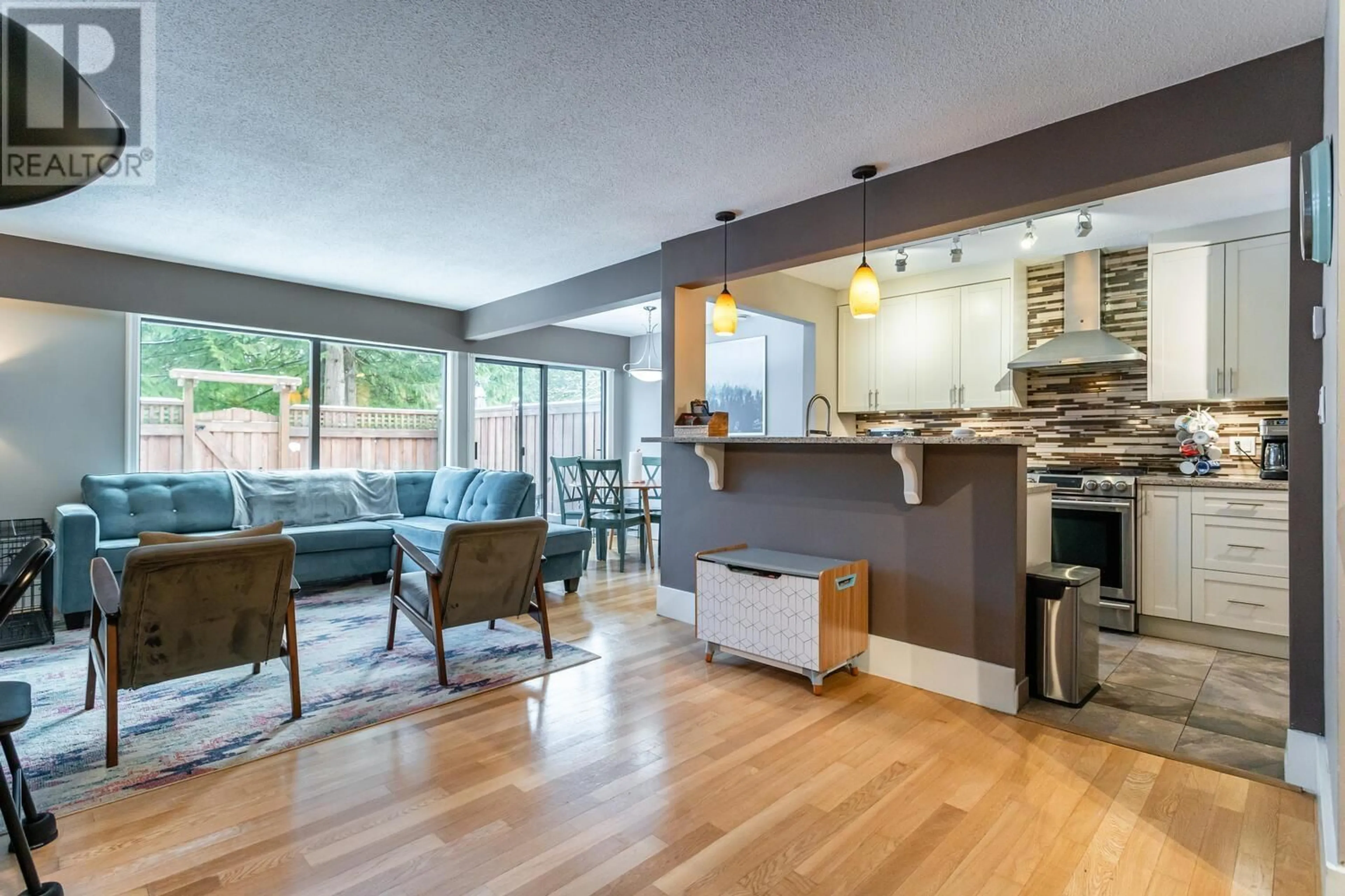 Open concept kitchen, unknown for 9044 ALTAIR PLACE, Burnaby British Columbia V3J1A7