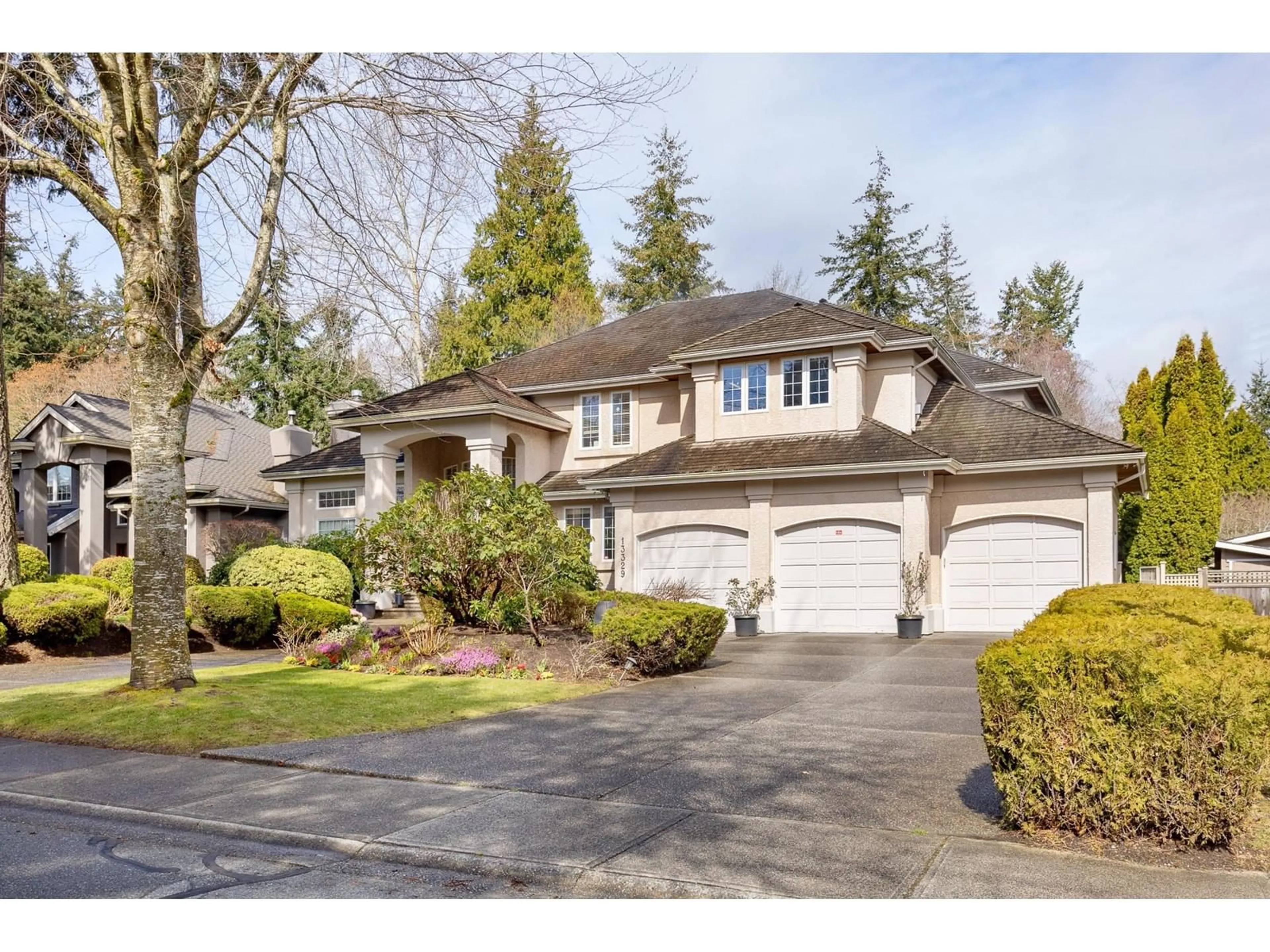 Home with vinyl exterior material, street for 13329 21A, Surrey British Columbia V4A9N1