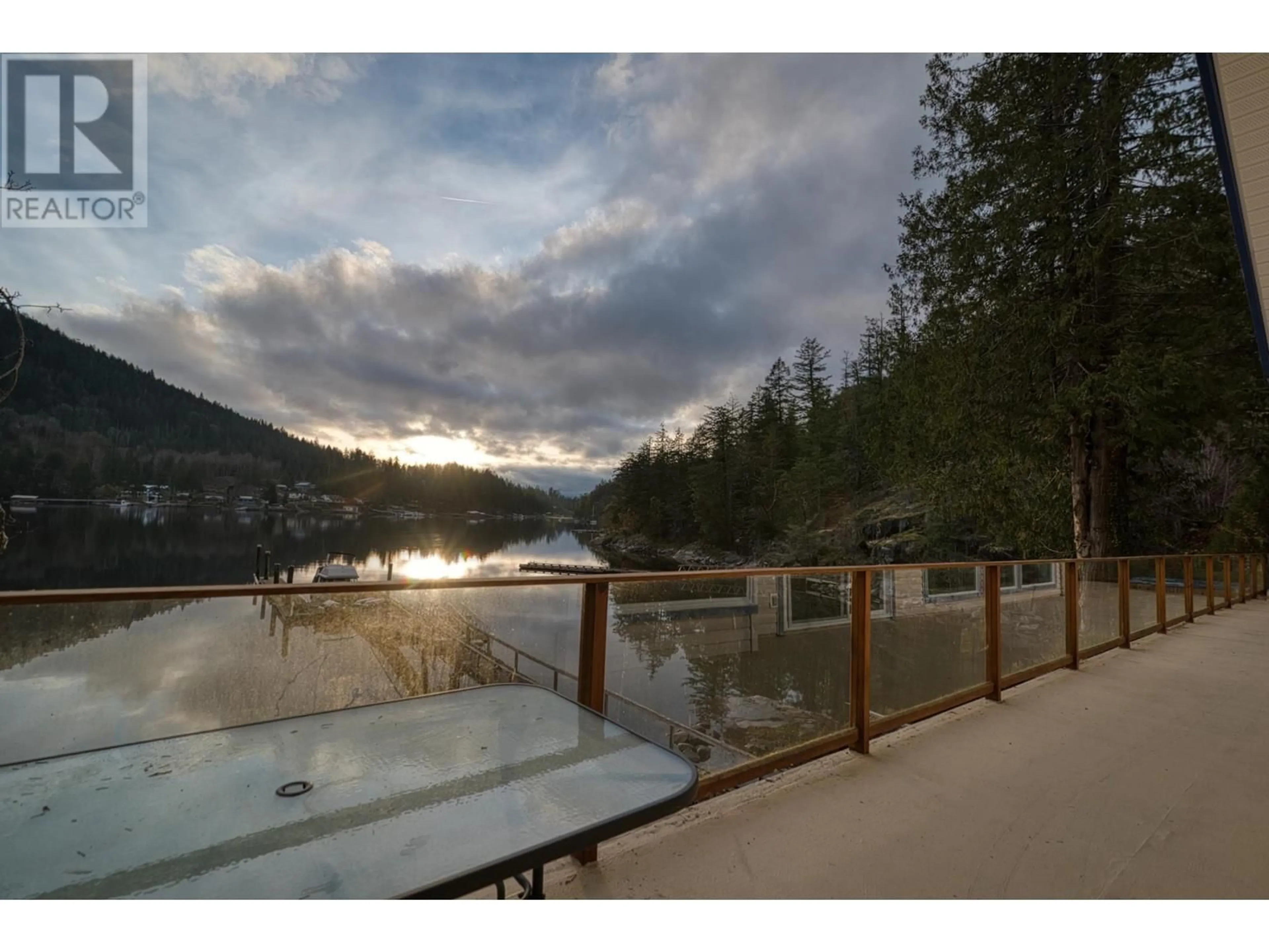 Patio, water/lake/river/ocean view for 5338 DANIEL ROAD, Garden Bay British Columbia V0N1S1