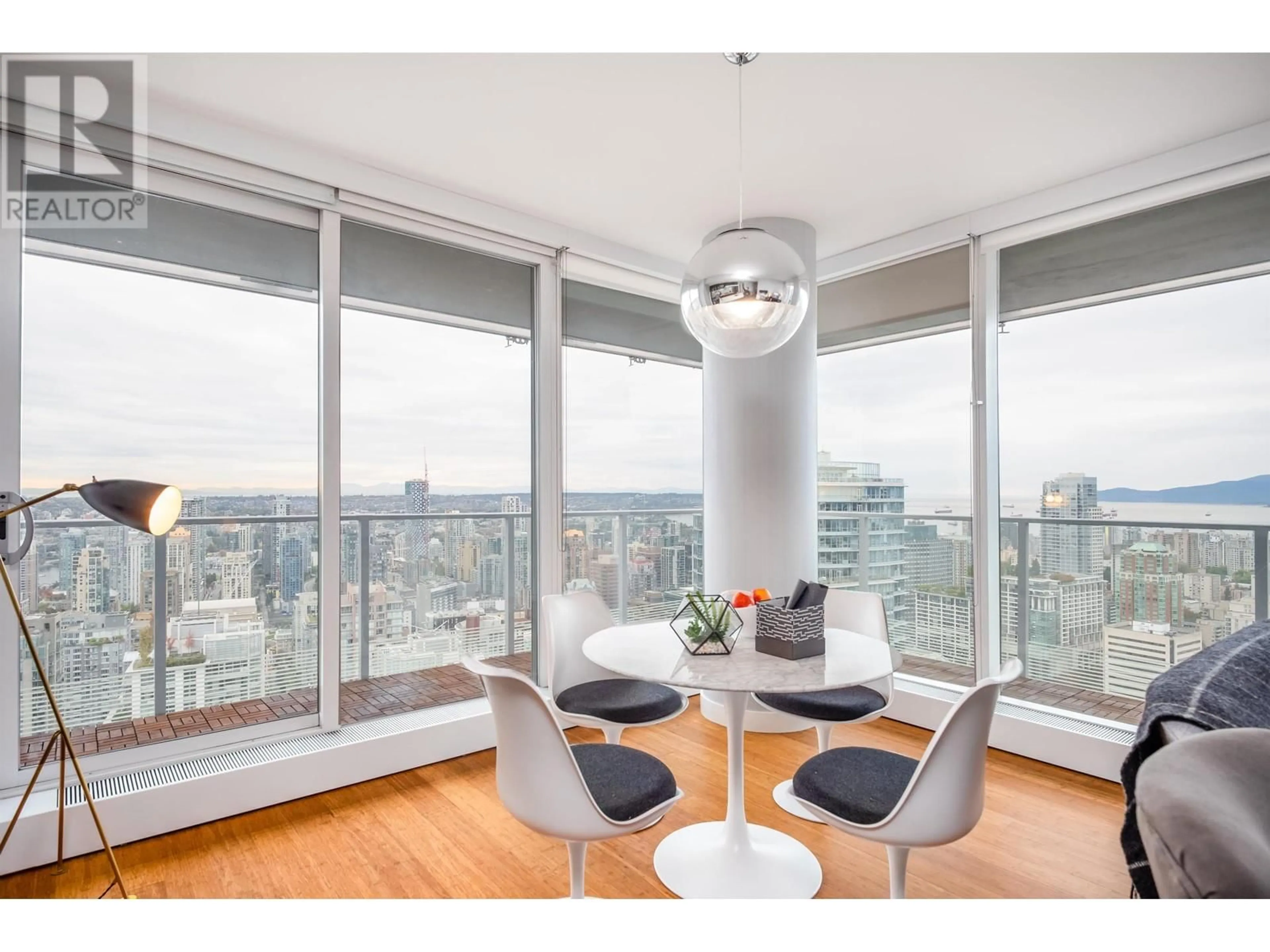Dining room, wood/laminate floor for 4802 - 777 RICHARDS STREET, Vancouver British Columbia V6B0M6