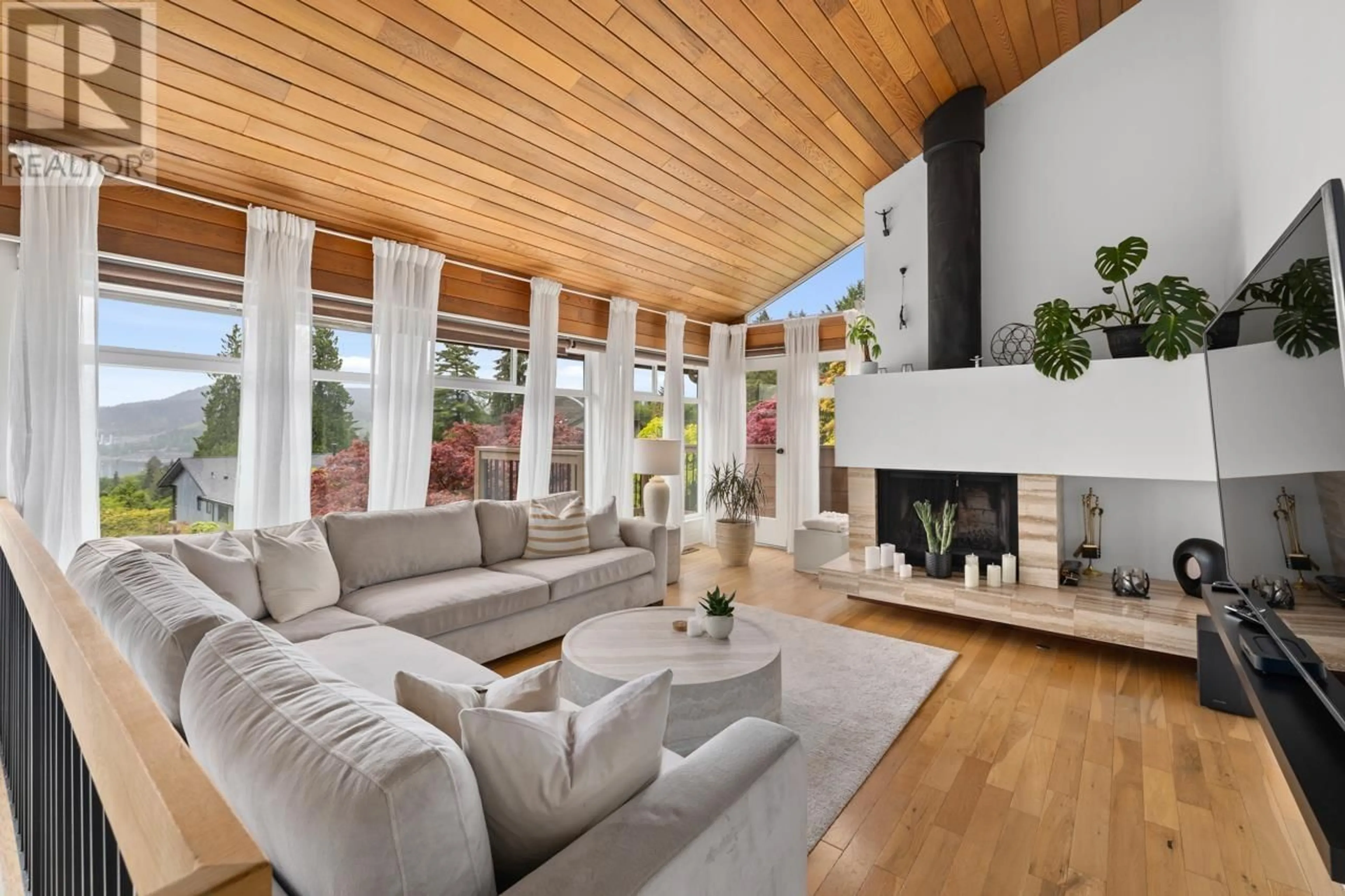 Living room with furniture, unknown for 150 APRIL ROAD, Port Moody British Columbia V3H3M6