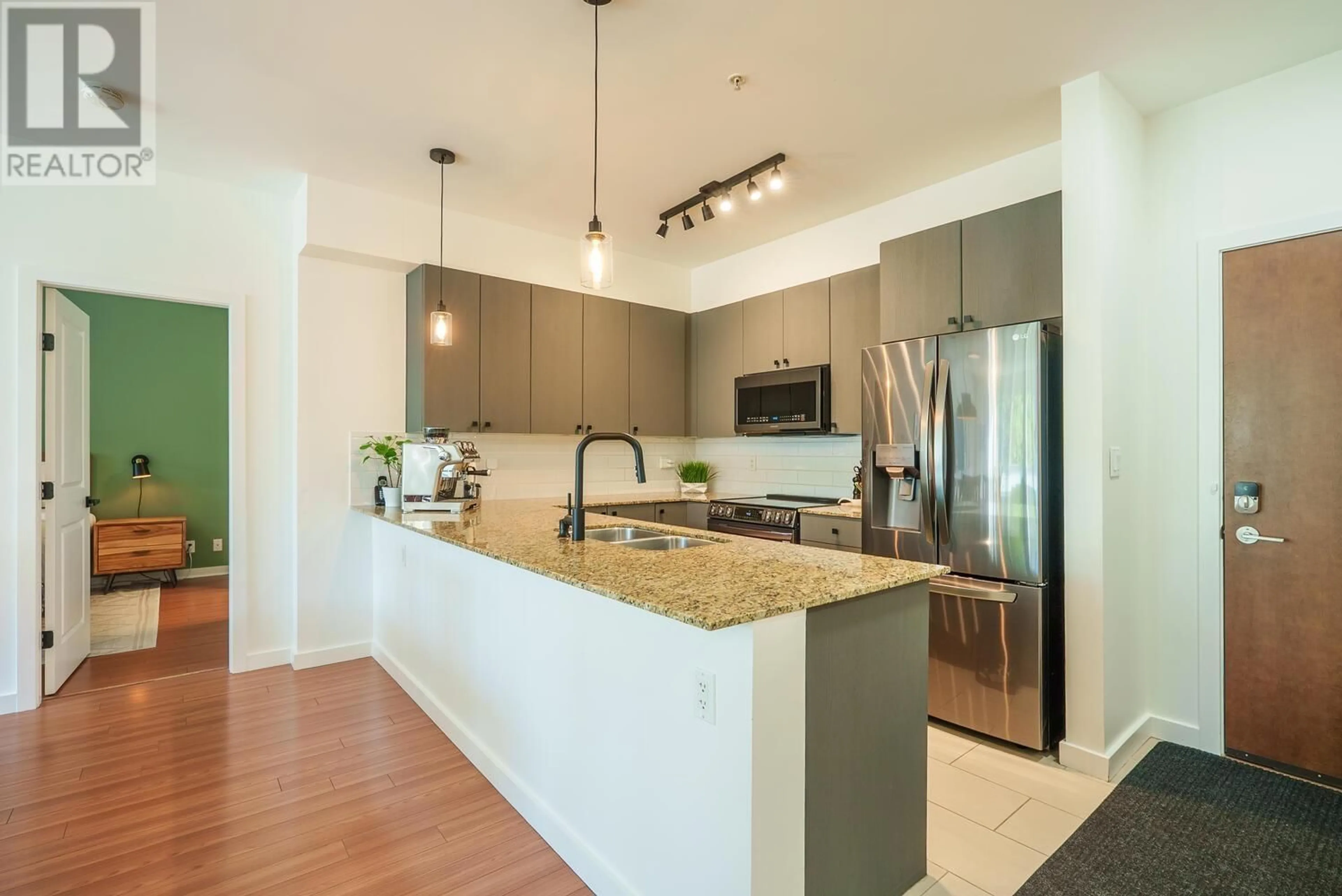 Open concept kitchen, unknown for 314 - 225 FRANCIS WAY, New Westminster British Columbia V3L0G1