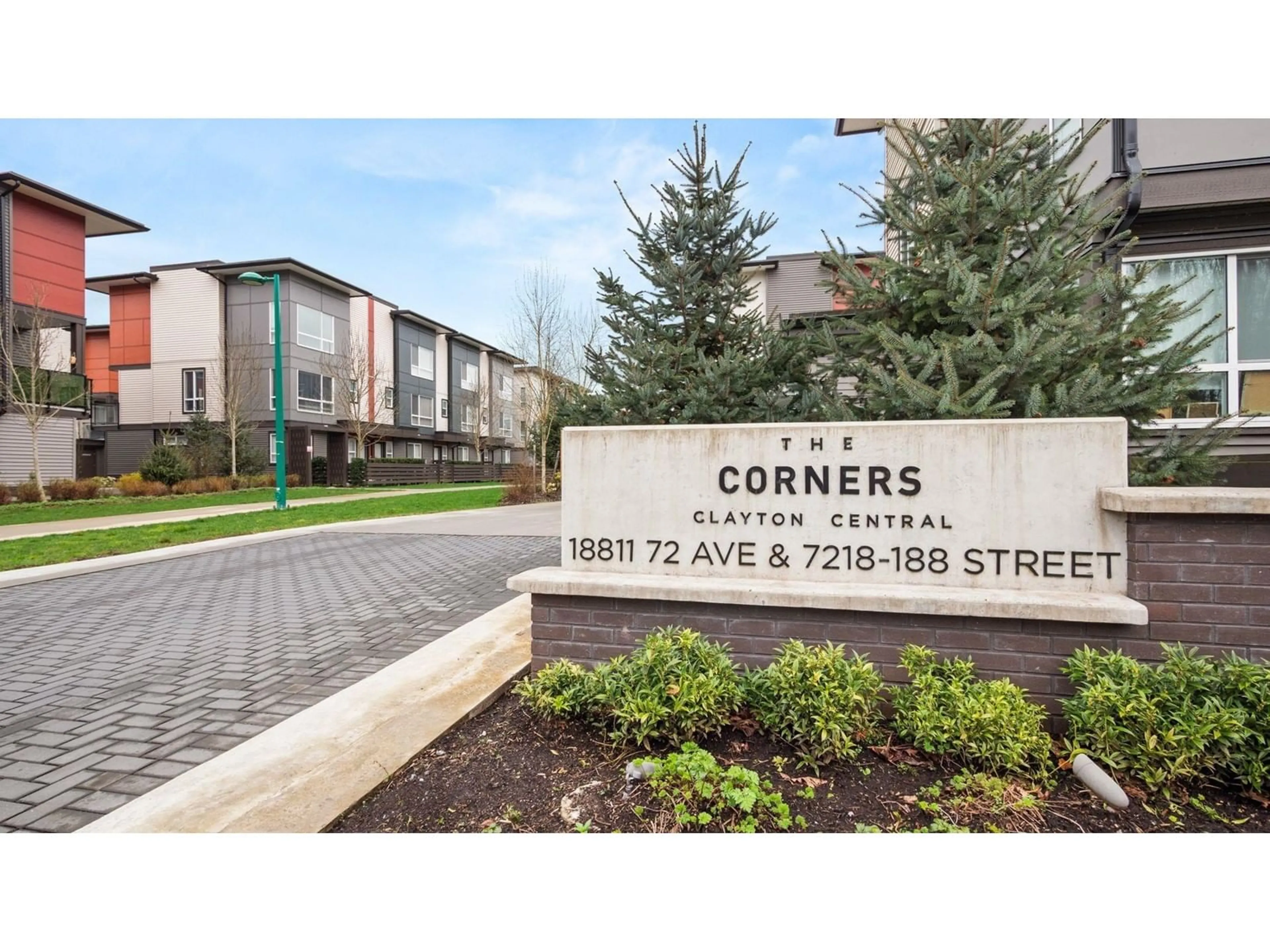 Indoor foyer for 3 - 7218 188, Surrey British Columbia V4N6W3