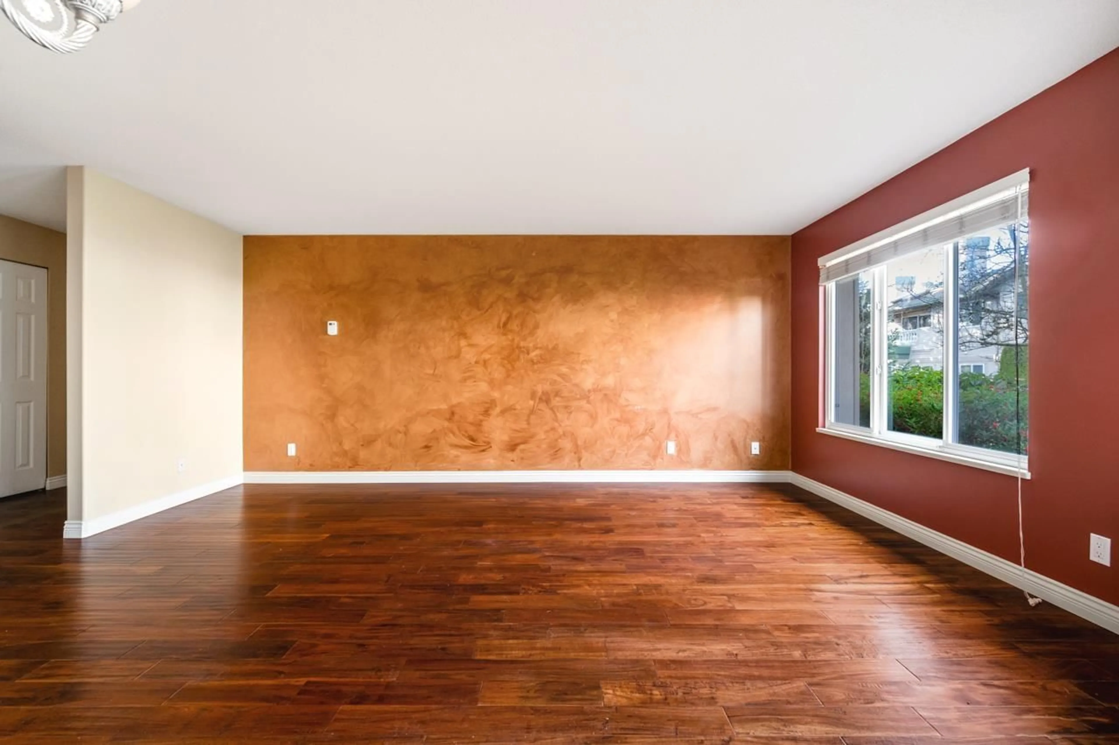 A pic of a room for 200 - 13888 70, Surrey British Columbia V3W0R8