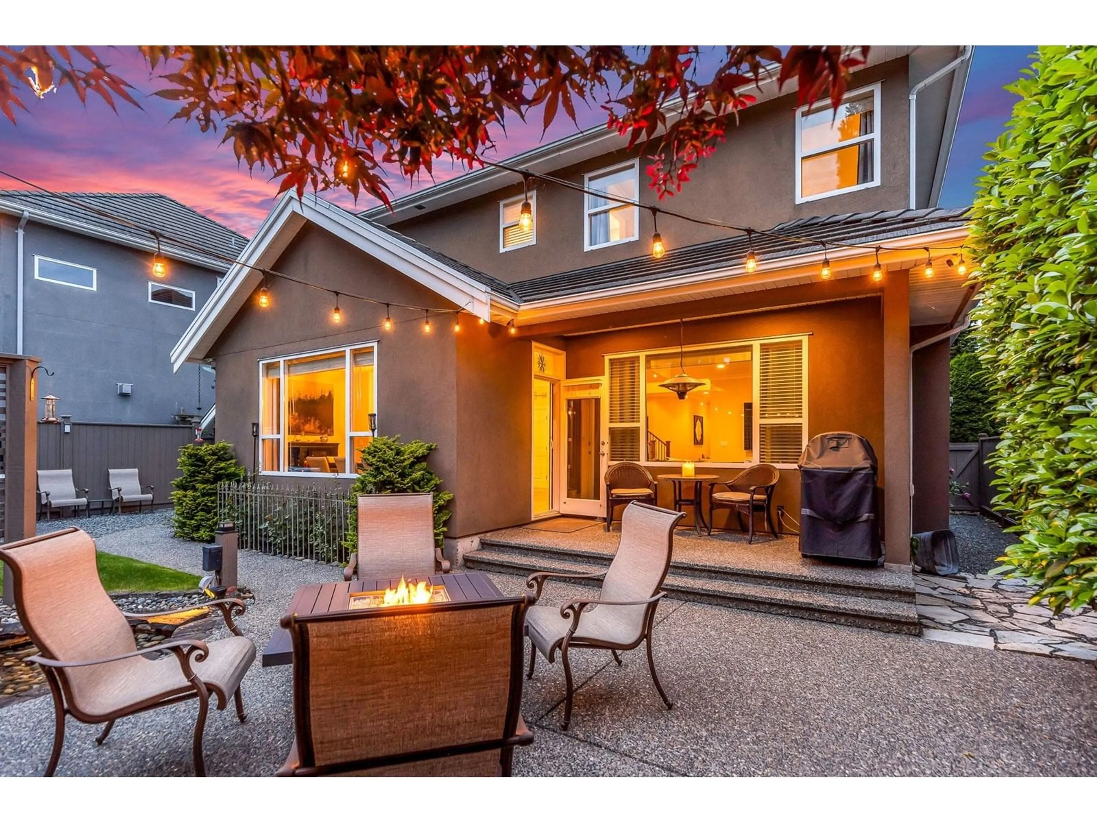 Patio, street for 11039 159A, Surrey British Columbia V4N4Y2