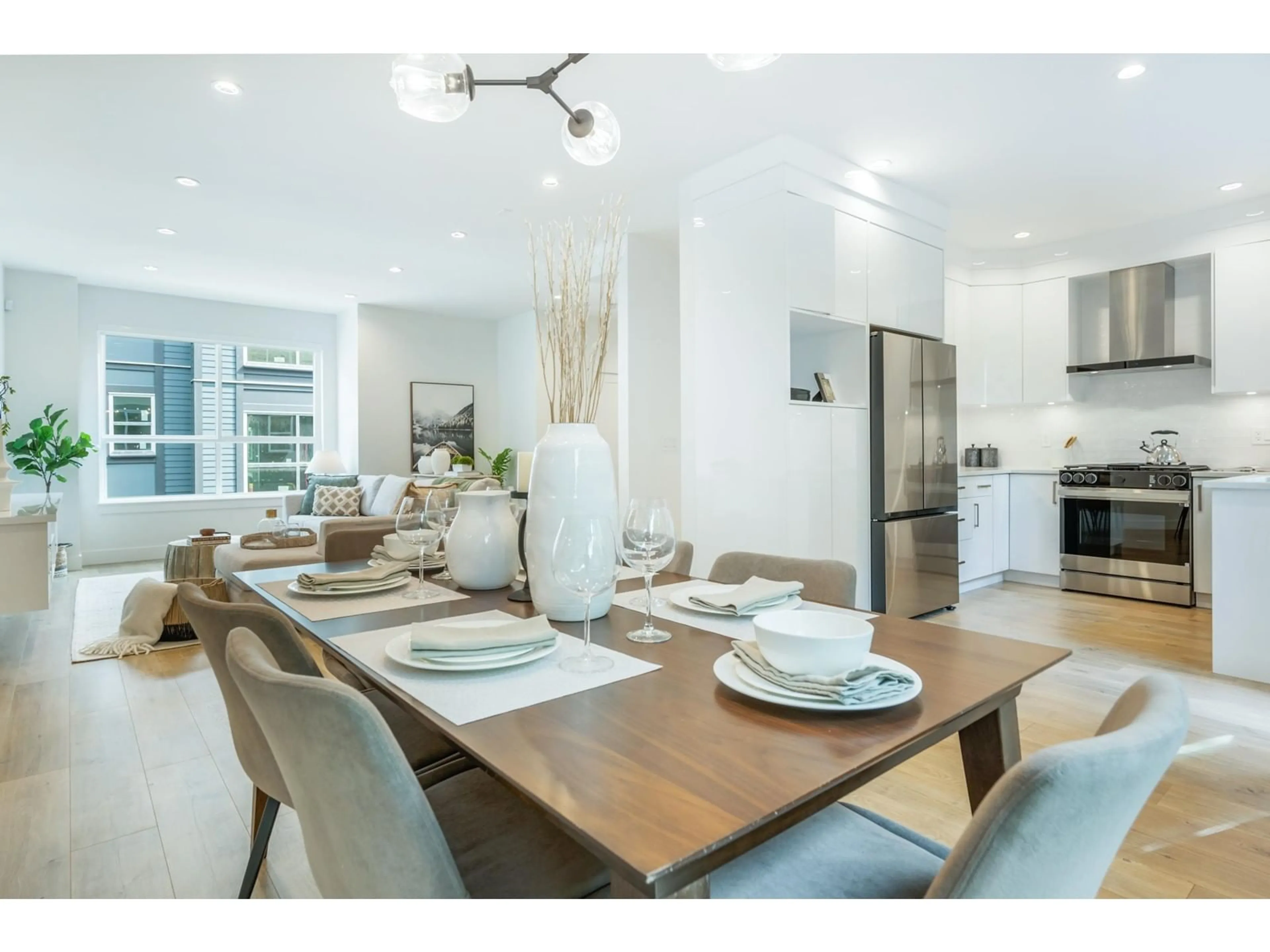 Open concept kitchen, unknown for 35 - 6162 138, Surrey British Columbia V3X0H9