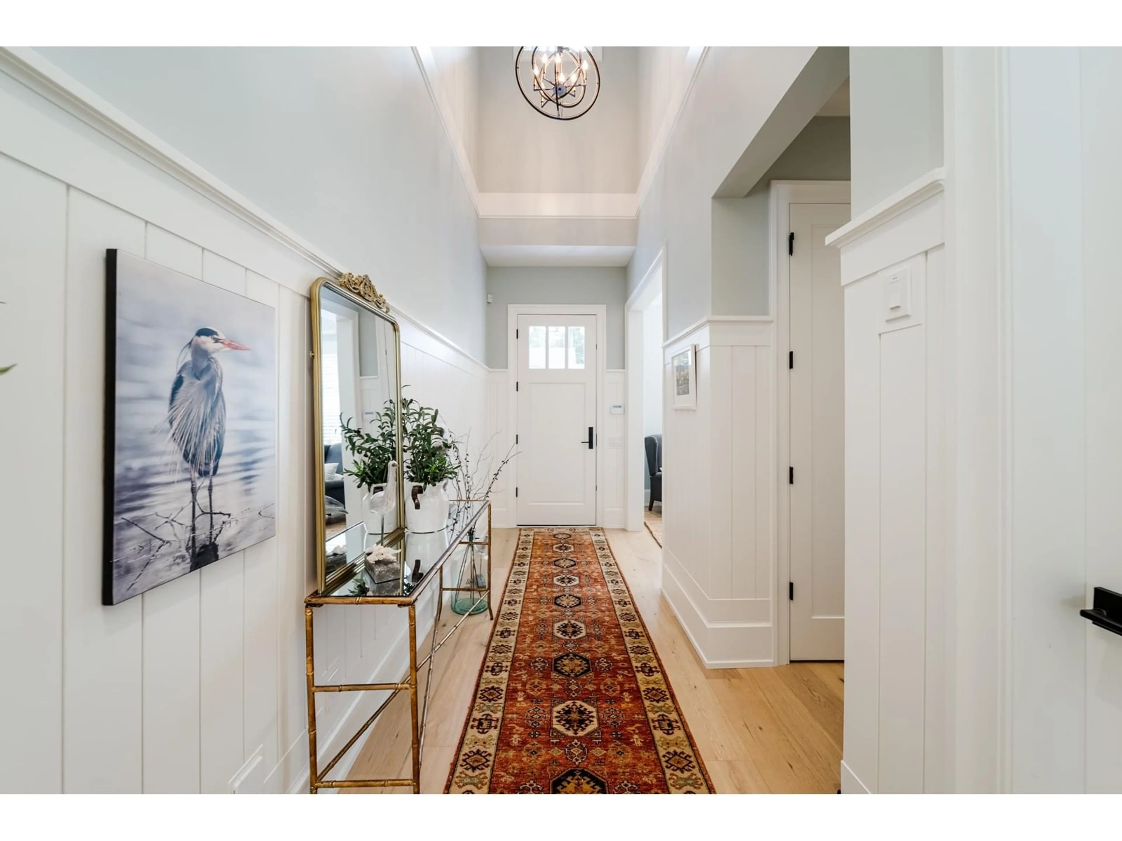 Indoor entryway for 12765 15, Surrey British Columbia V4A1K5