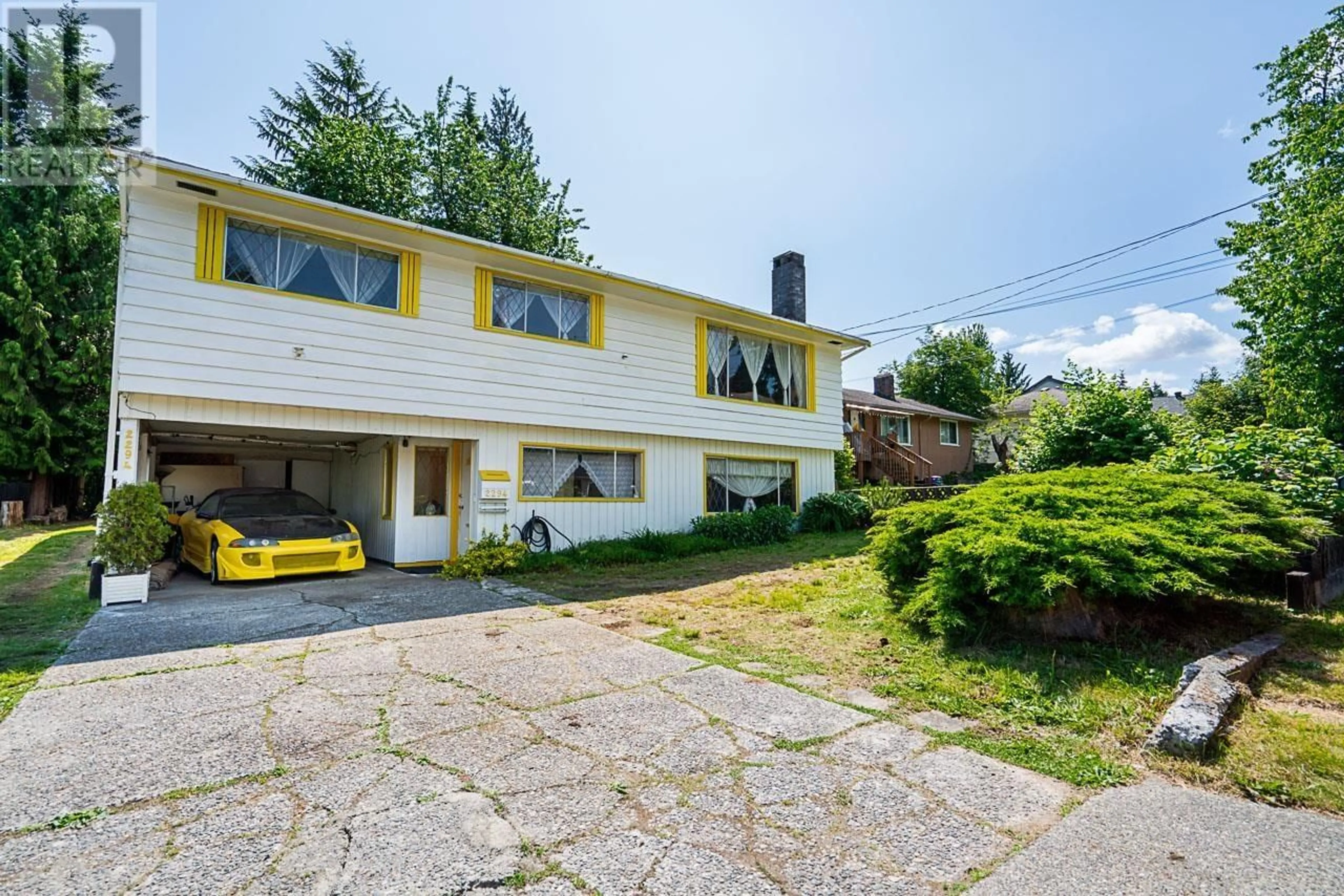 A pic from outside/outdoor area/front of a property/back of a property/a pic from drone, street for 2294 AUSTIN AVENUE, Coquitlam British Columbia V3K3S1