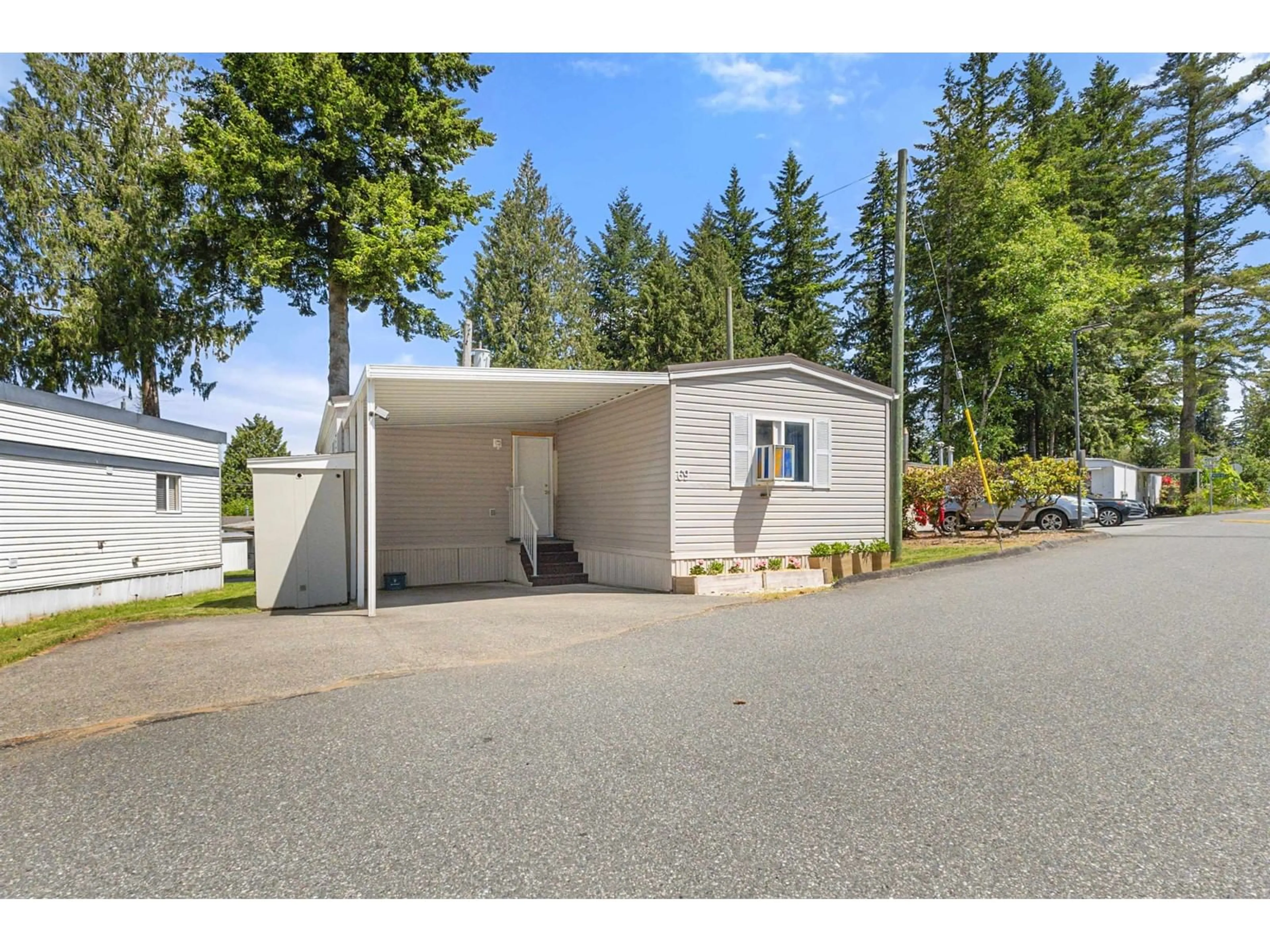 Unknown for 69 - 24330 FRASER, Langley British Columbia V2Z1N2