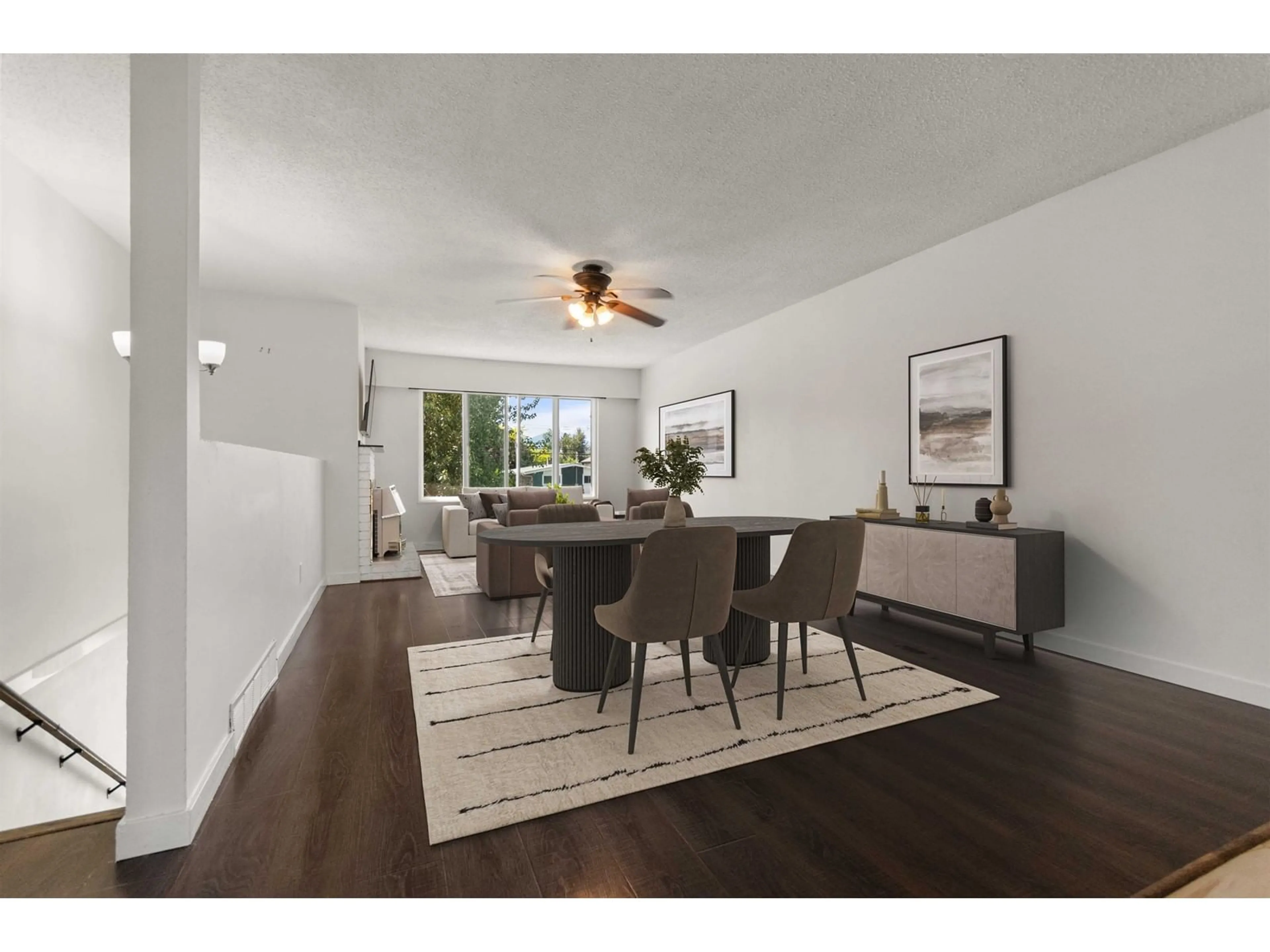 Dining room, wood/laminate floor for 46333 BROOKS AVENUE, Chilliwack British Columbia V2P1C6