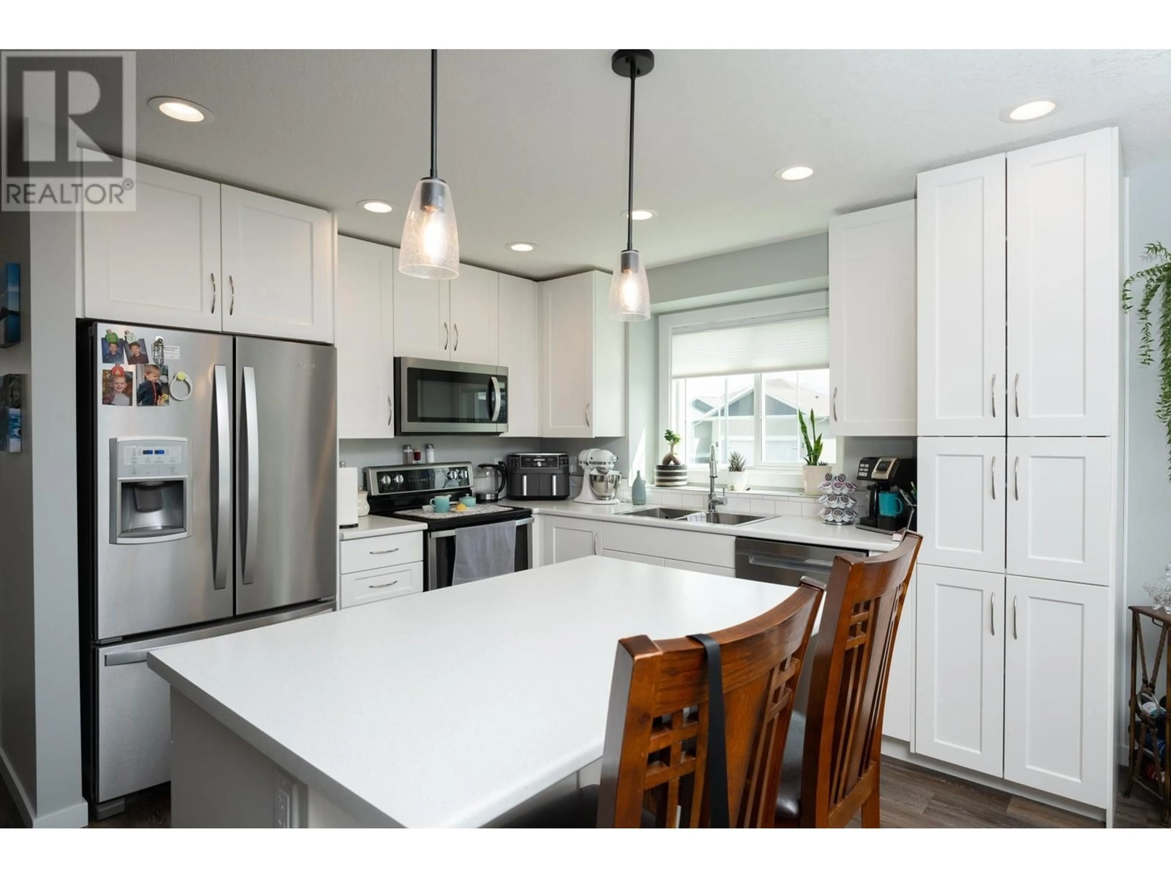 Open concept kitchen, unknown for 9035 TATLOW PLACE, Prince George British Columbia V2K0B5
