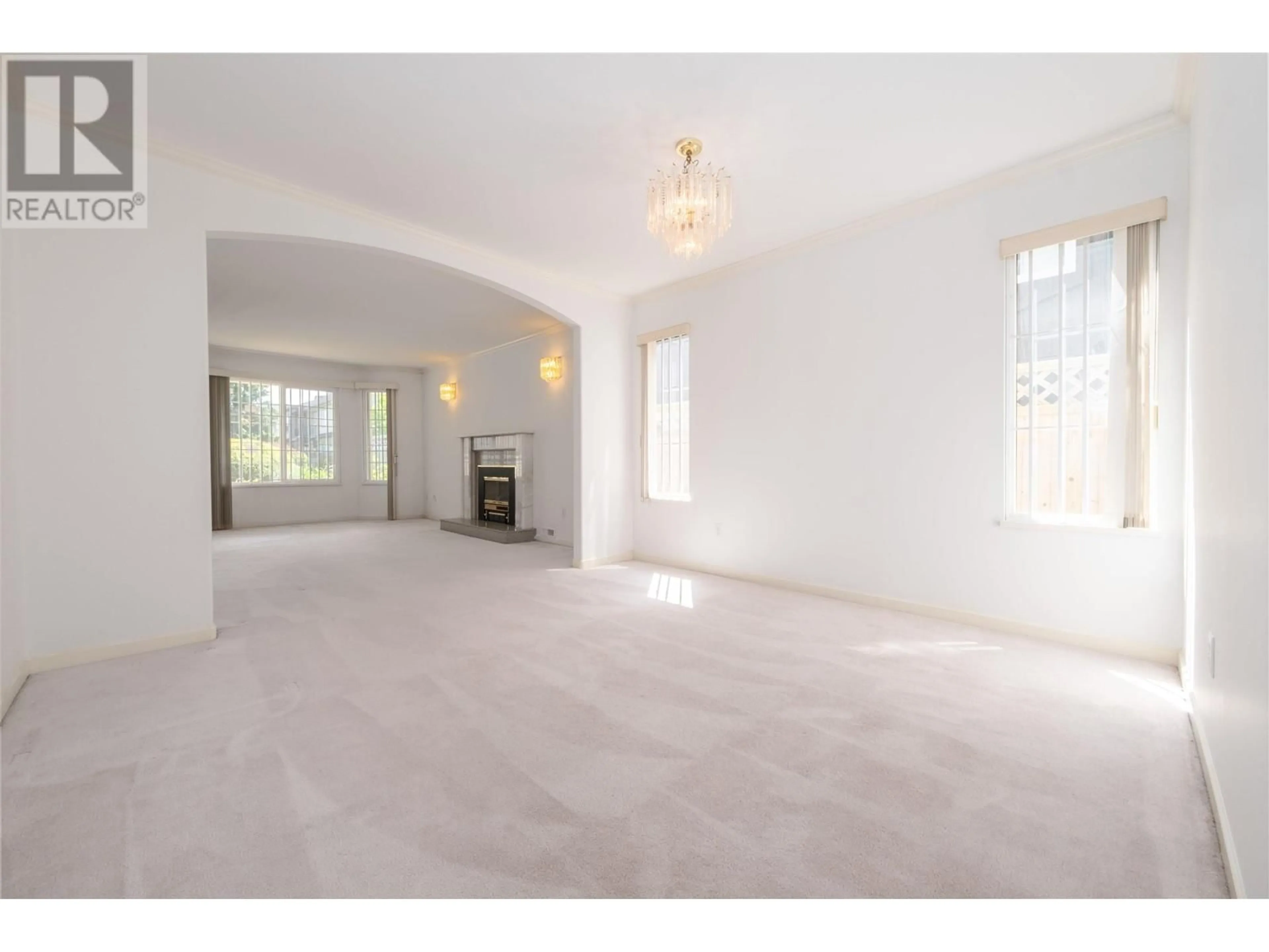 A pic of a room for 9900 PATTERSON ROAD, Richmond British Columbia V6X1R2